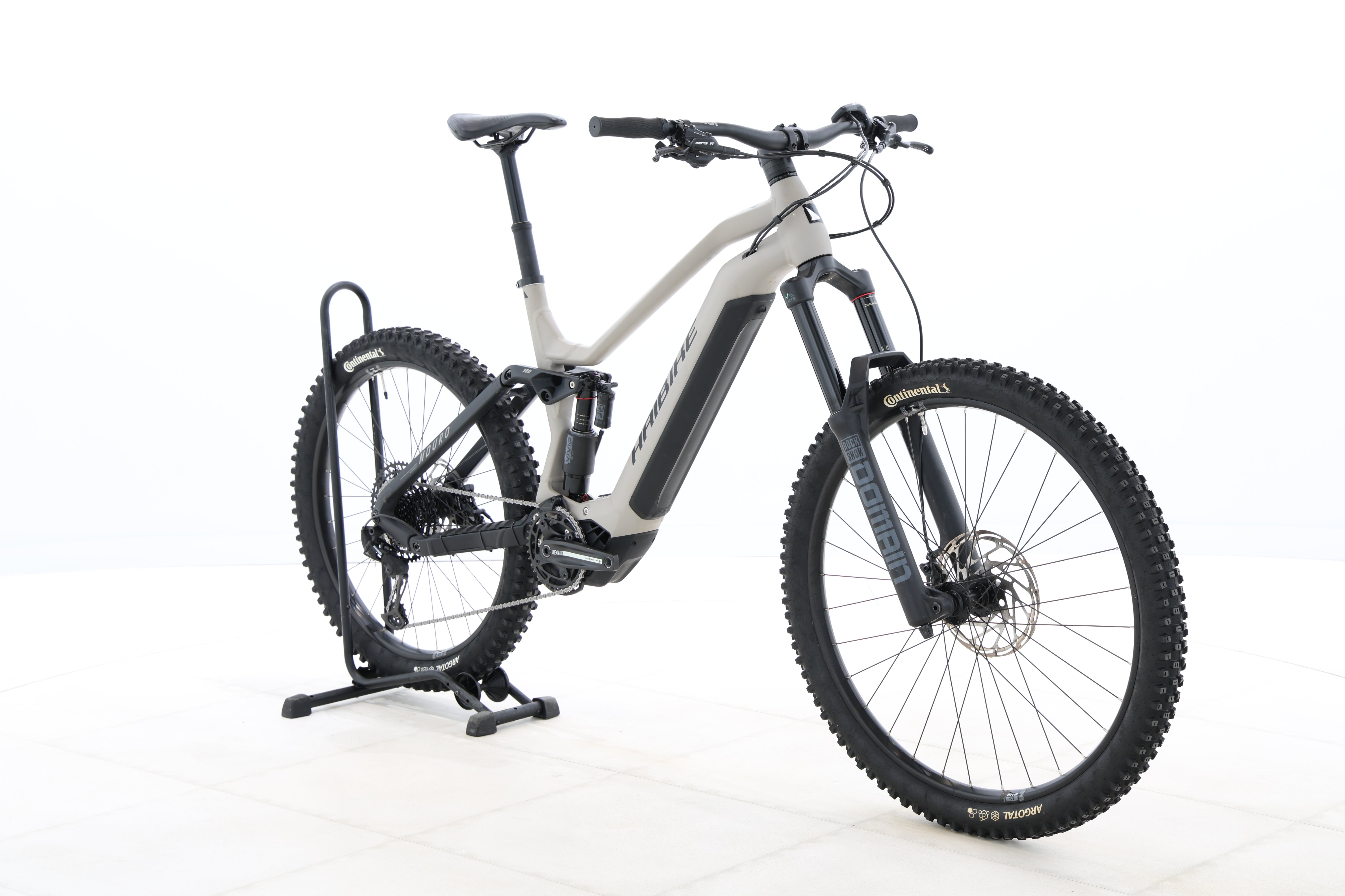 95158991-4876-40e8-a0a1-4f64a229e46e