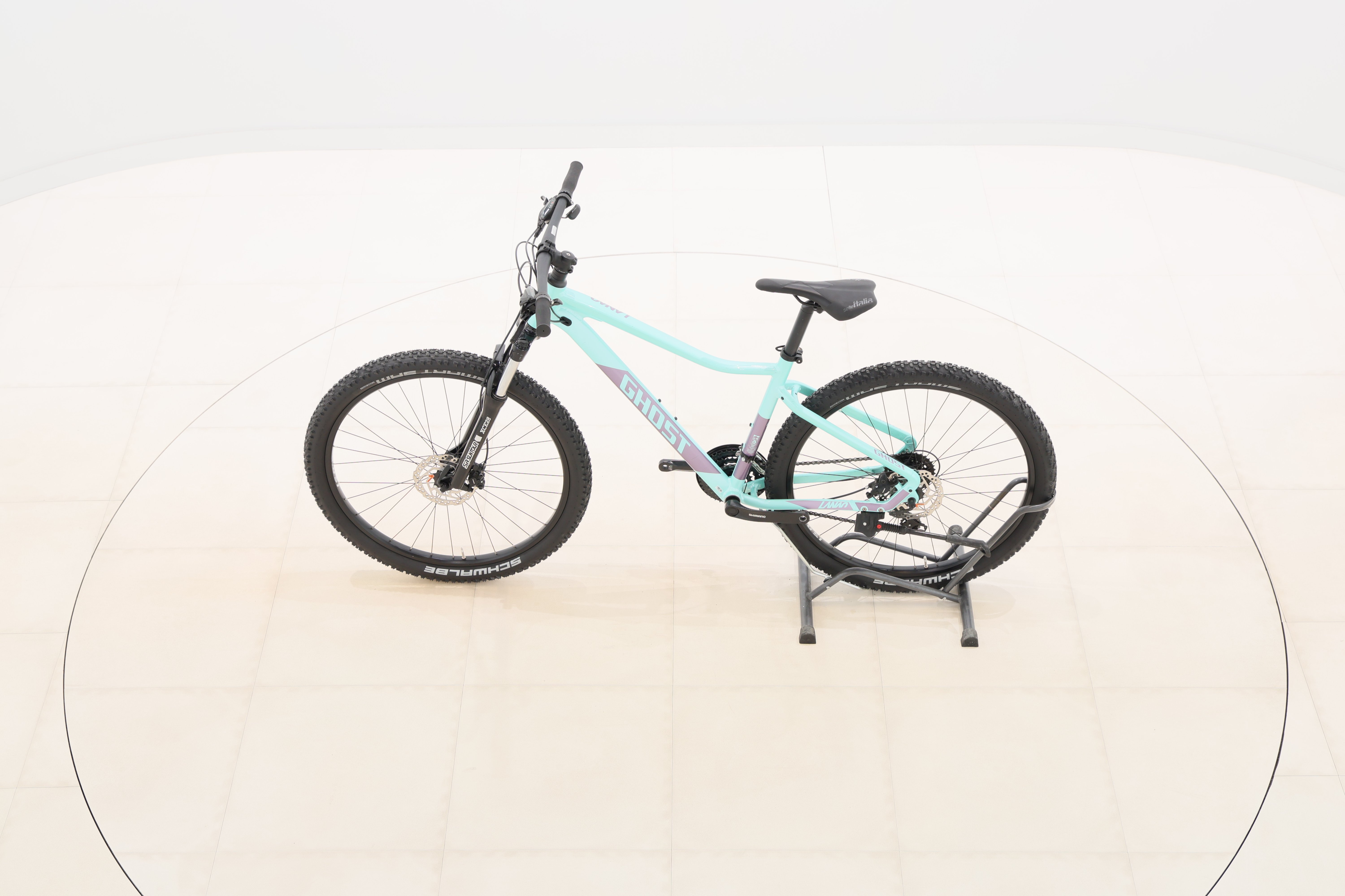 6c16645e-db59-4c47-8f9a-f1dd9d21655b