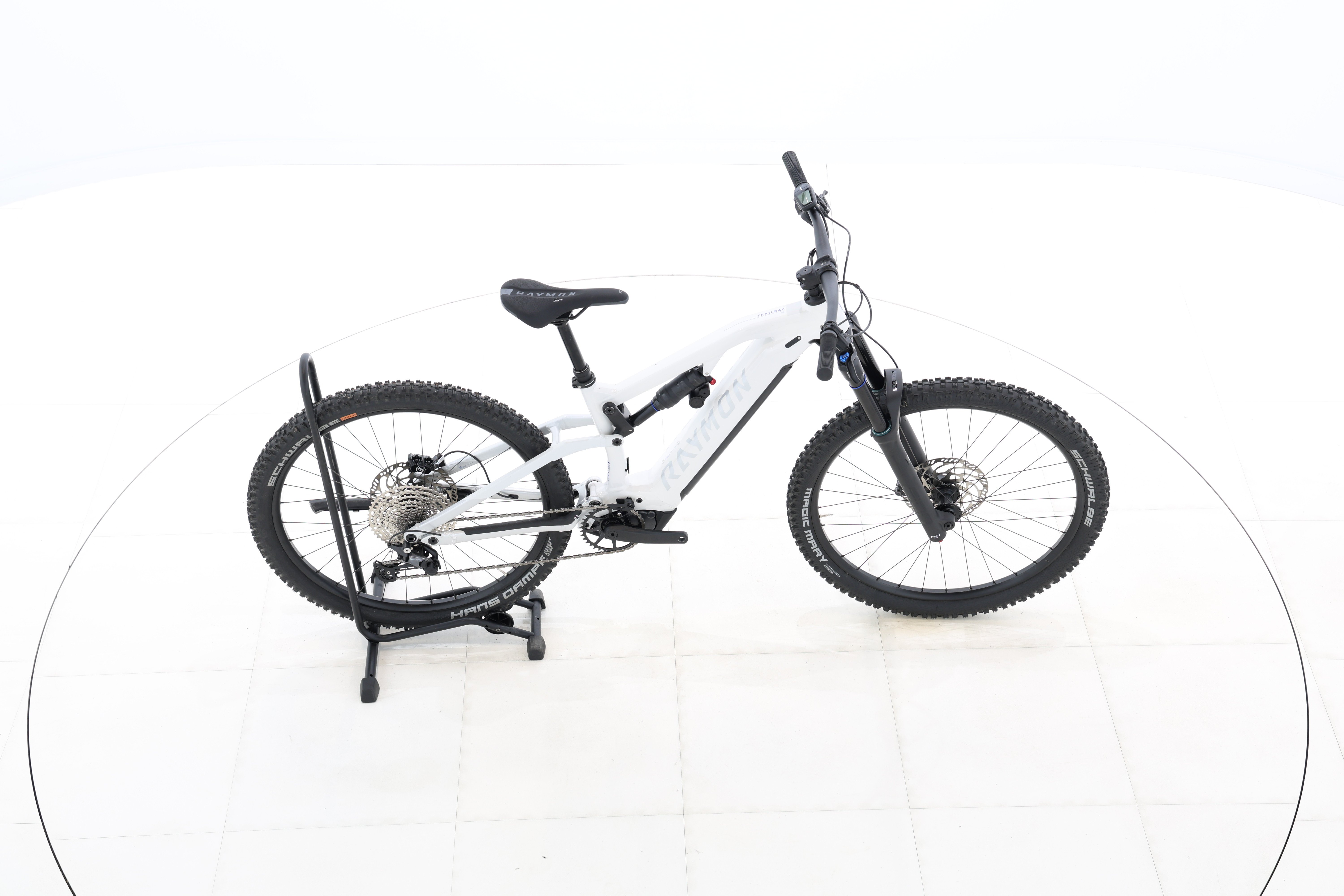 3d698cf0-f09f-467f-8a2b-453aac3c215d