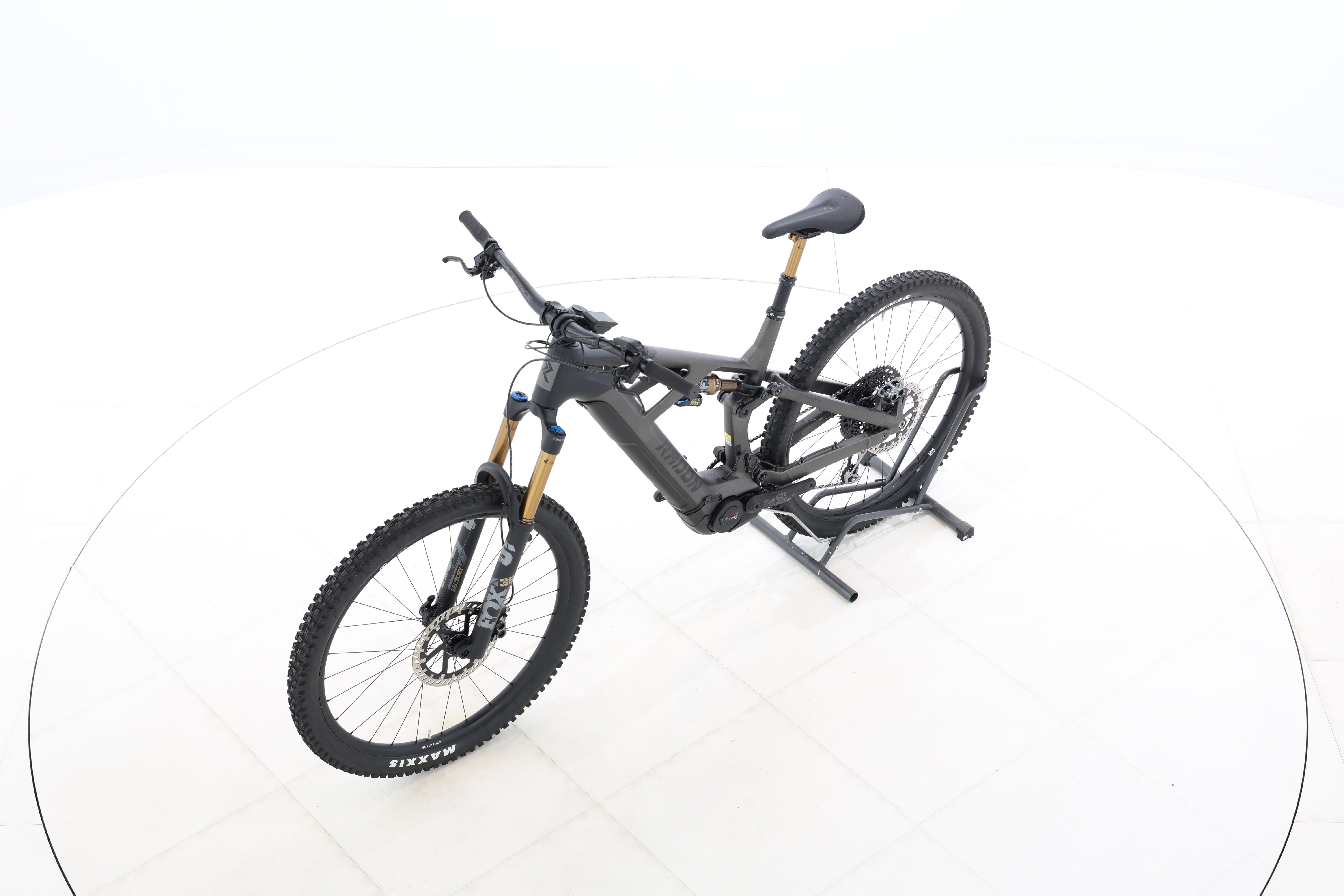 2eca08c0-8649-464f-8663-3d7c5118df61