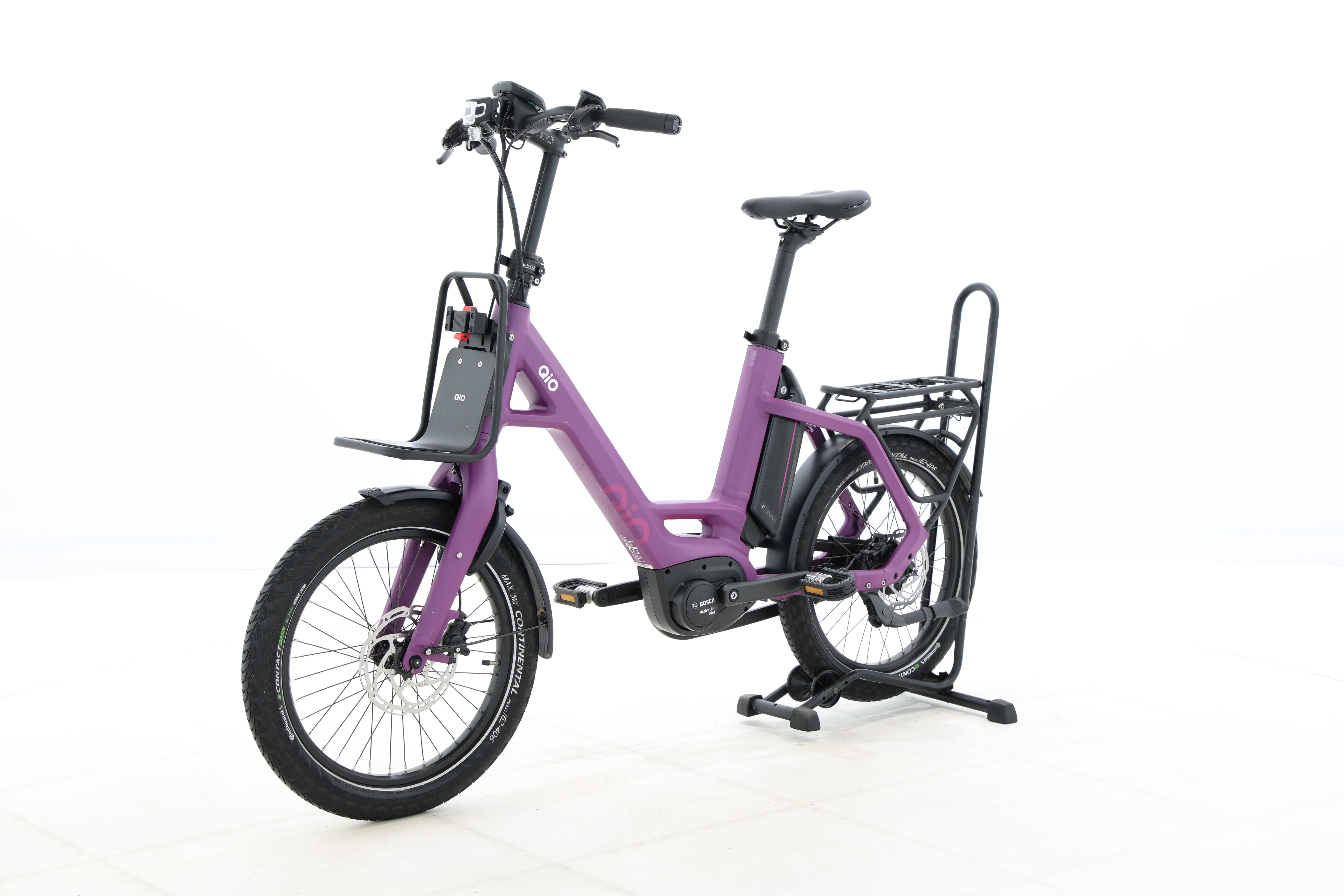 e37fb442-f870-4ead-8127-786be25c9e9e