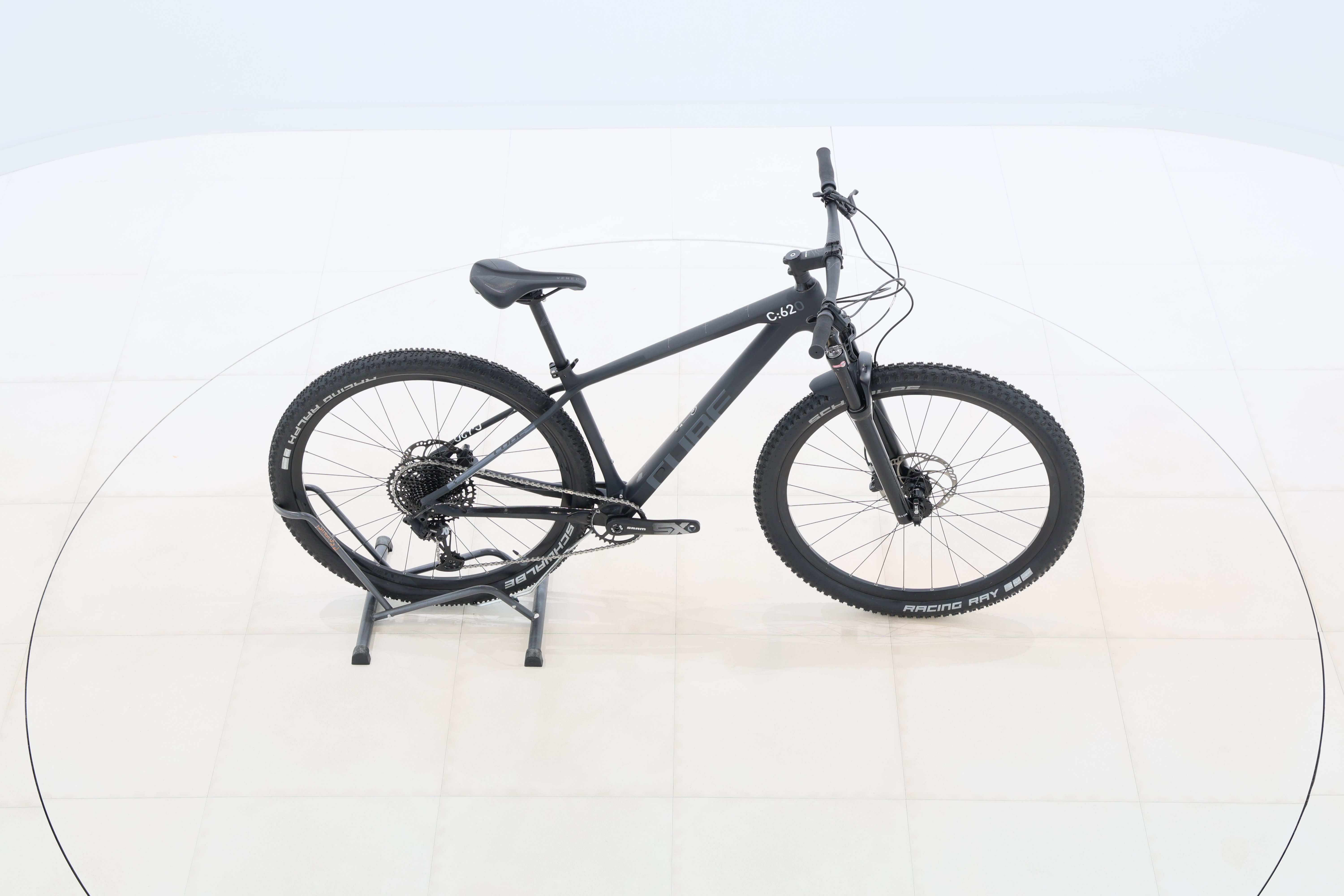 36b52e4e-66d8-43a4-b96b-fd6b24946768