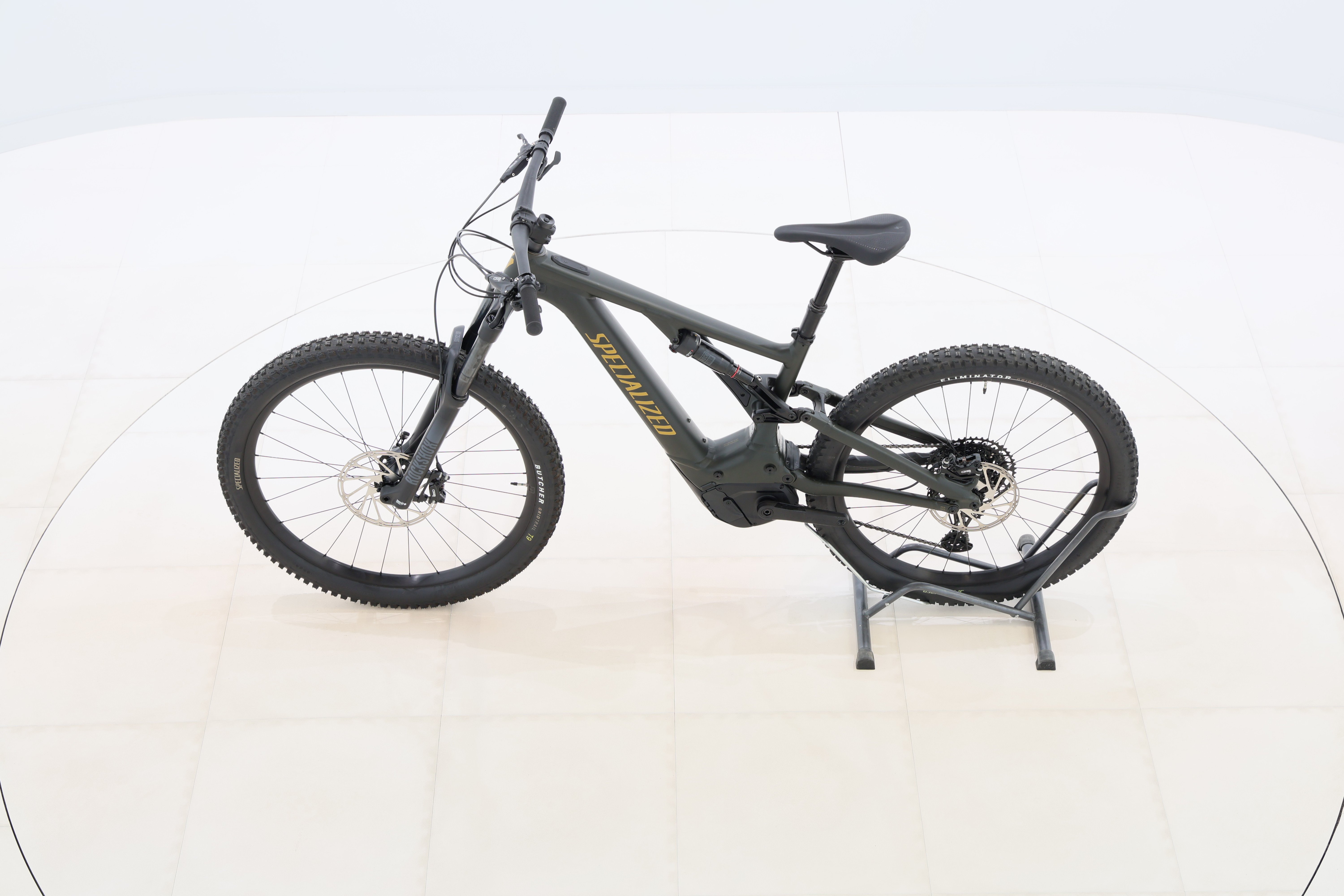 3b35457b-e6bd-437d-af4a-5dc5b6eee40a