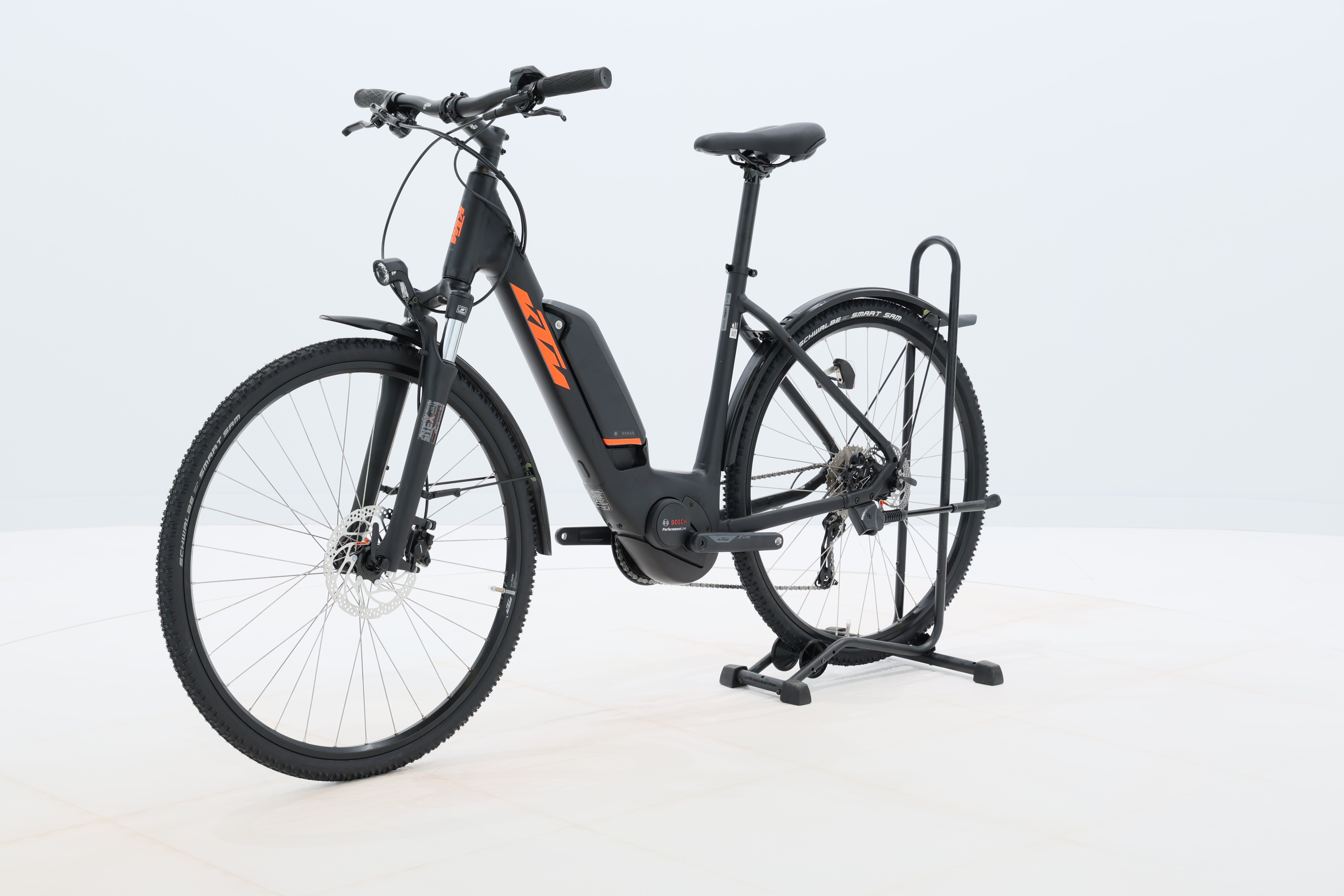 b6f0fbae-36fb-4fdd-a8c1-d939d9763afa