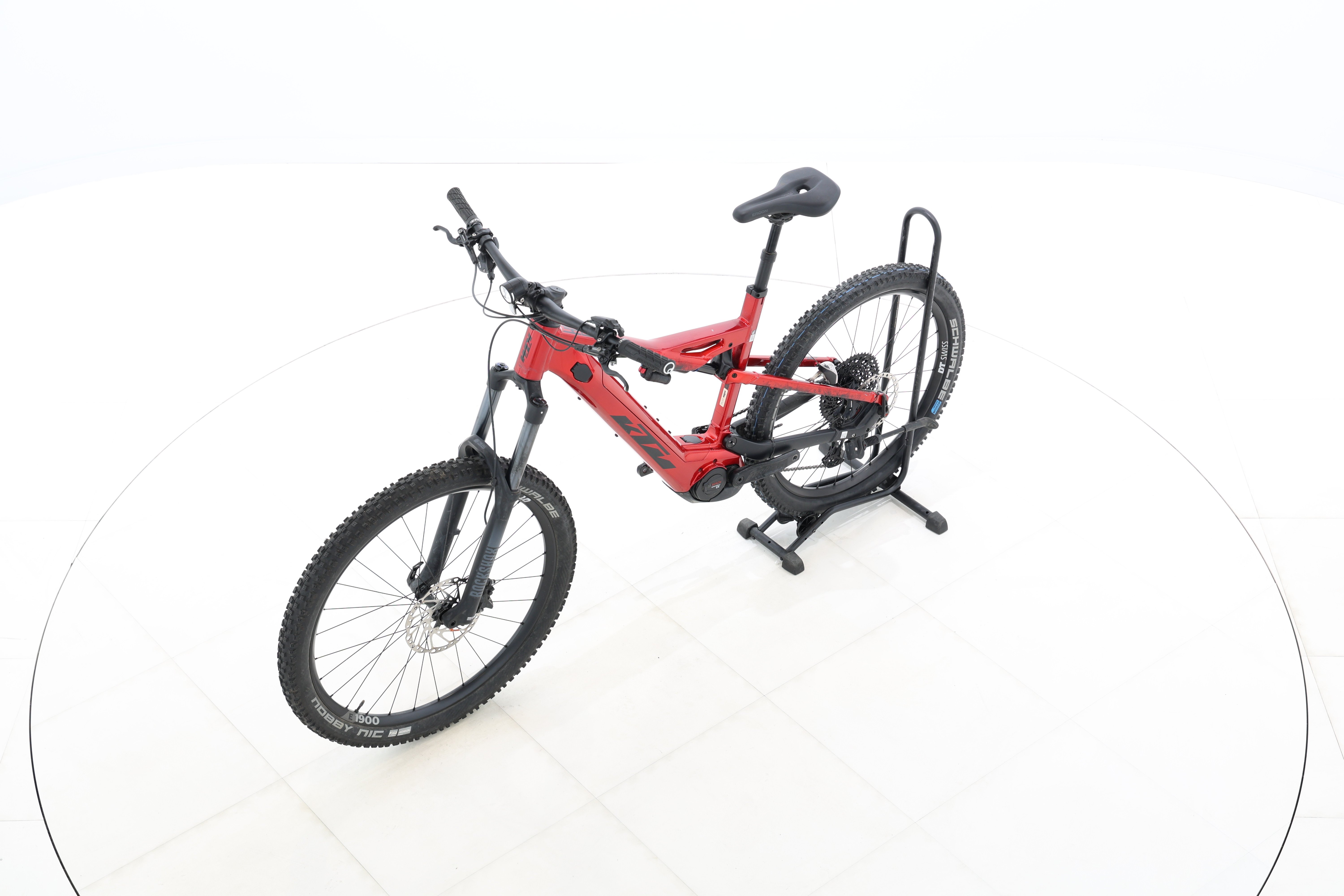 f0923d68-668d-497c-84c0-6af55df50b9e