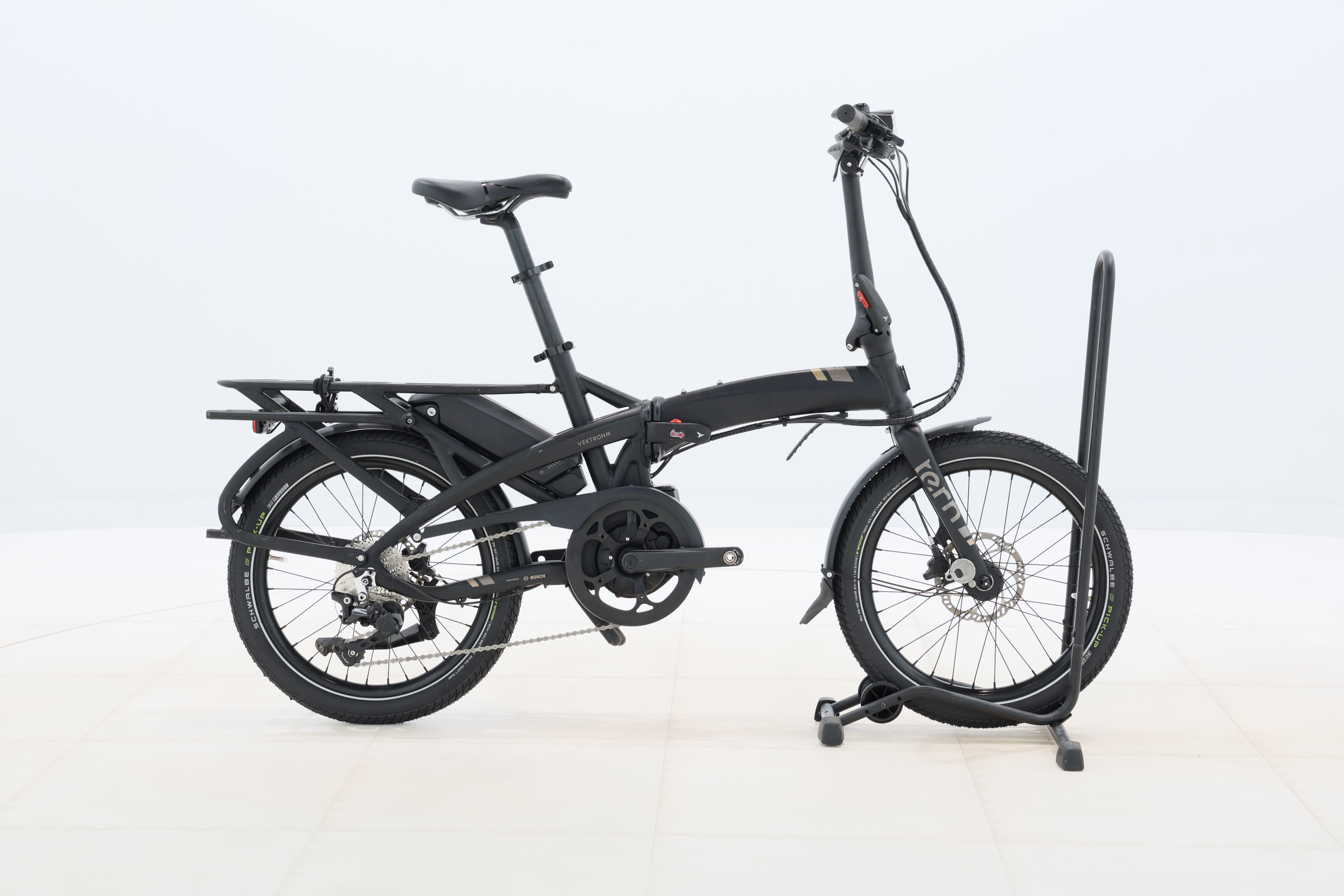 3e504fdf-615e-4eee-b232-ab575b8a241b