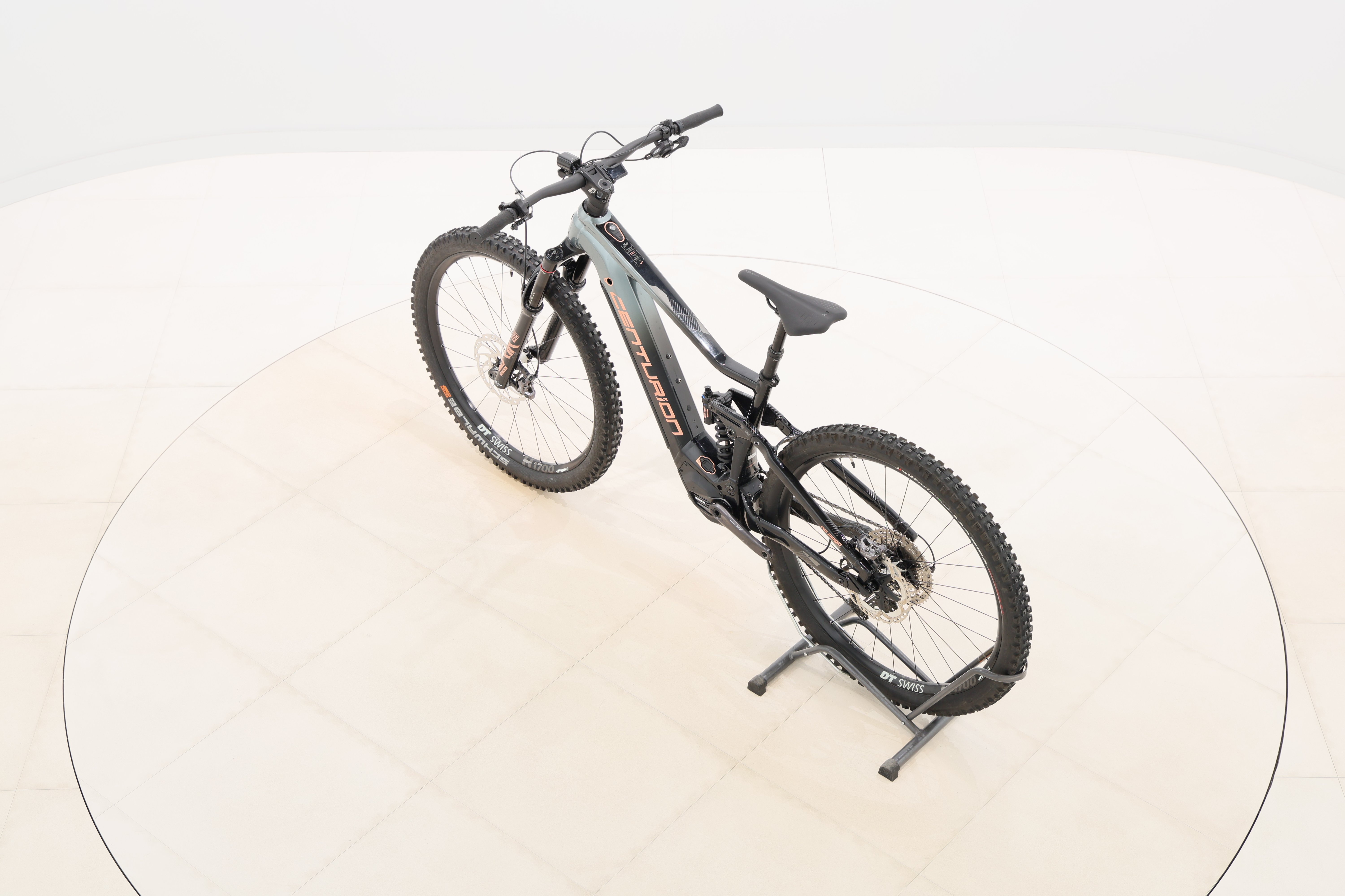 740a0c6d-f77d-4733-8c12-6c8146d1bf41