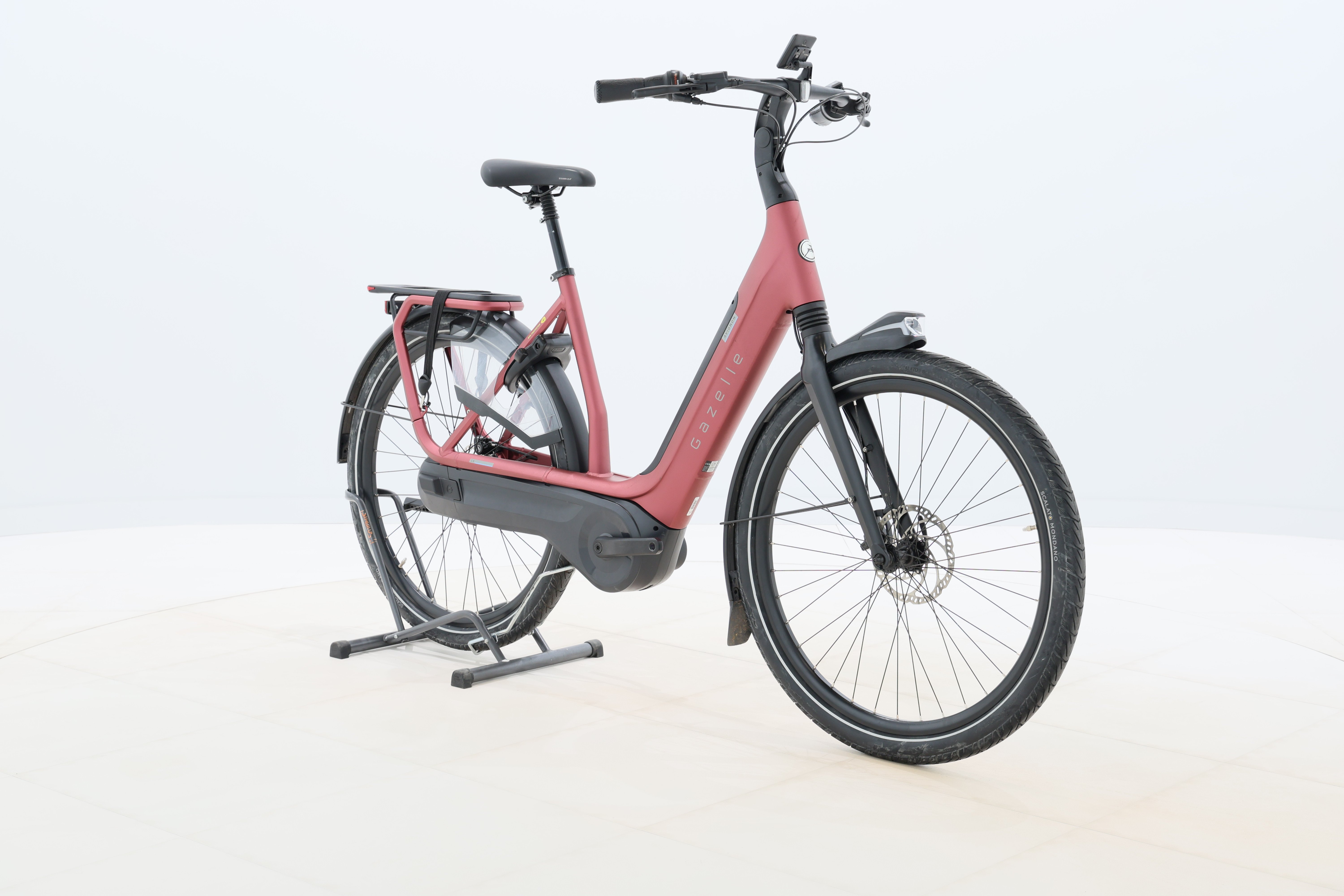 99d5dde2-611d-435e-bac5-8140711103a0