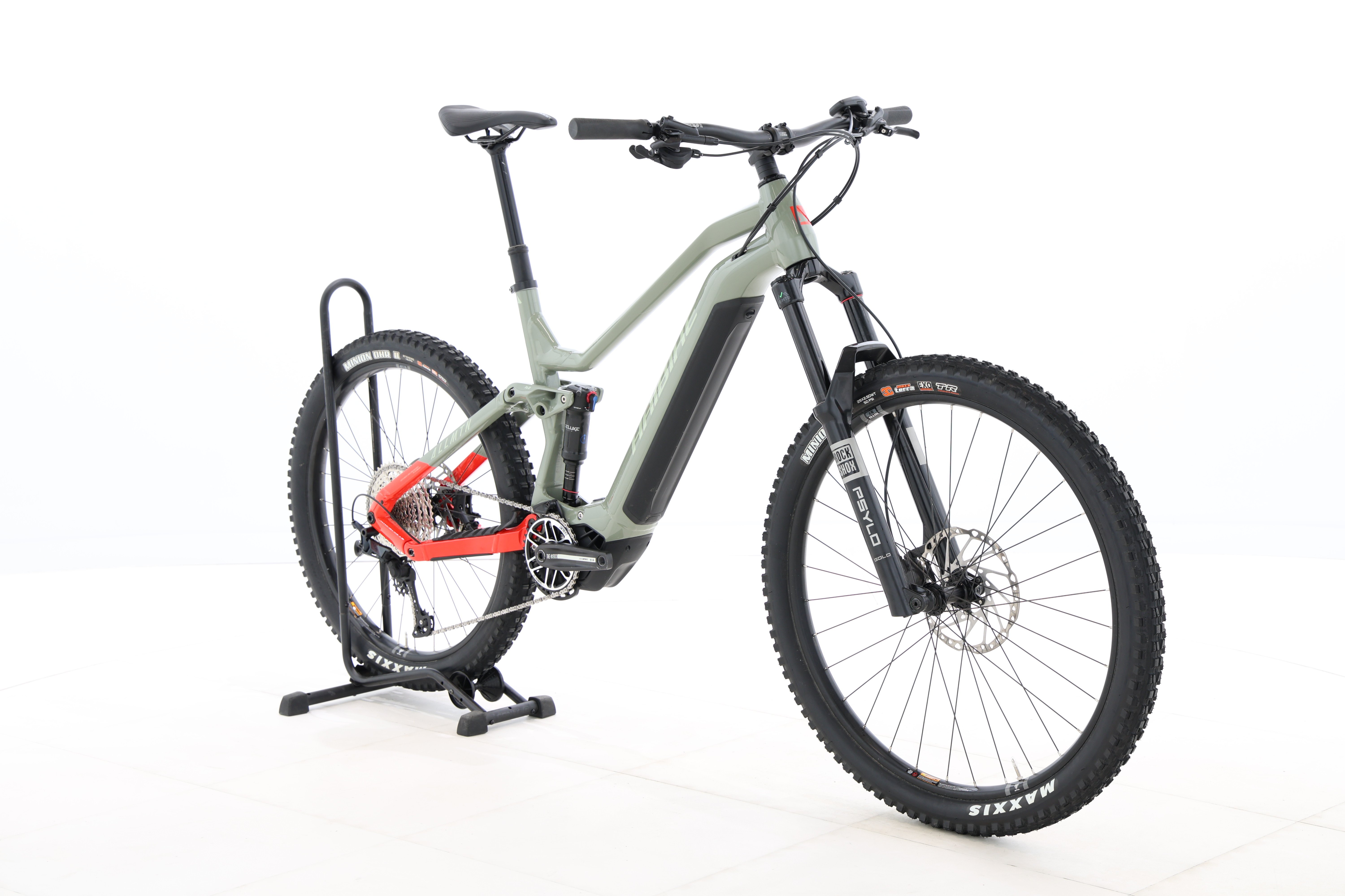 33673834-865e-46c9-b93b-75b41de2cf2a