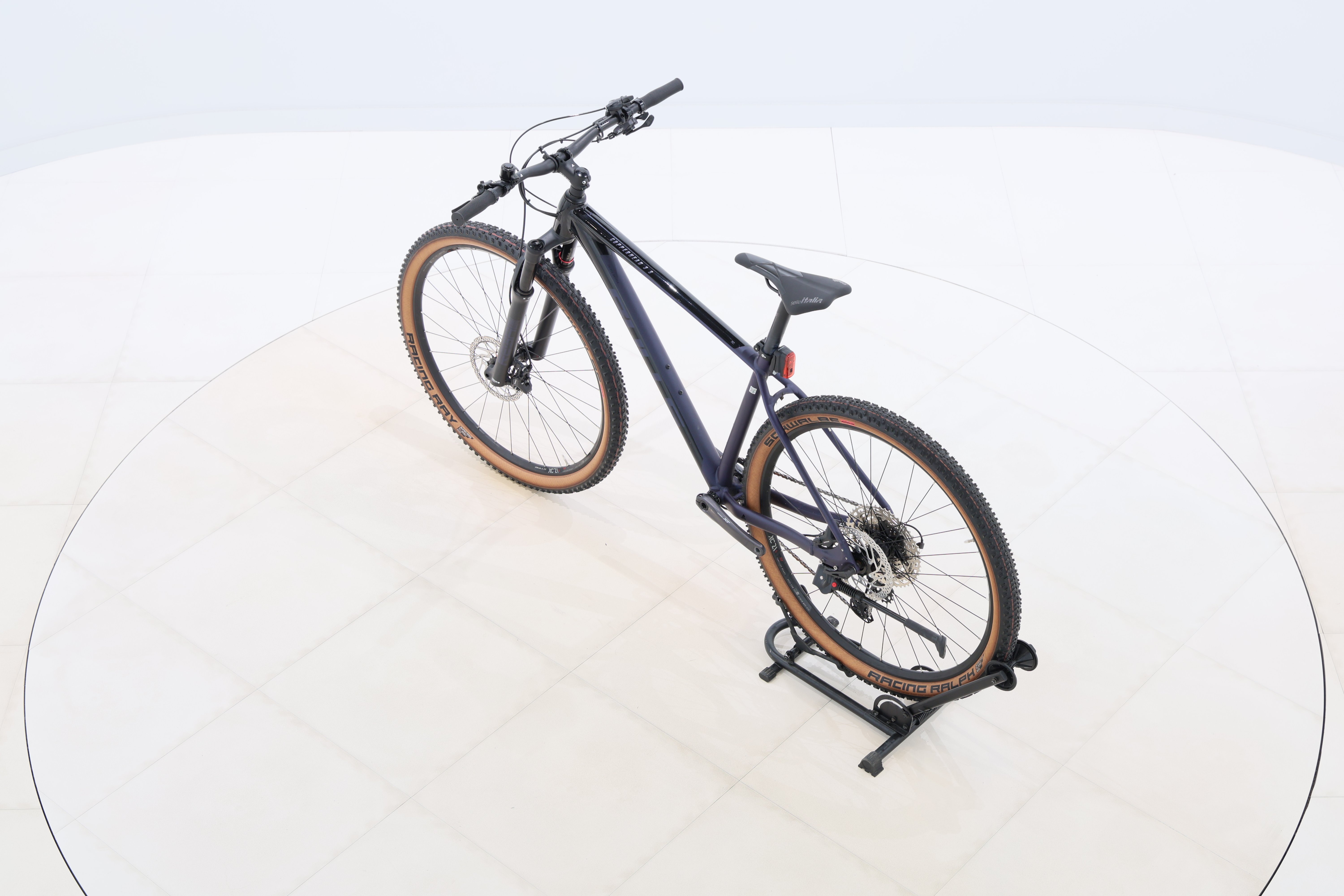 c9c837d7-3239-49db-8847-ca36db751474