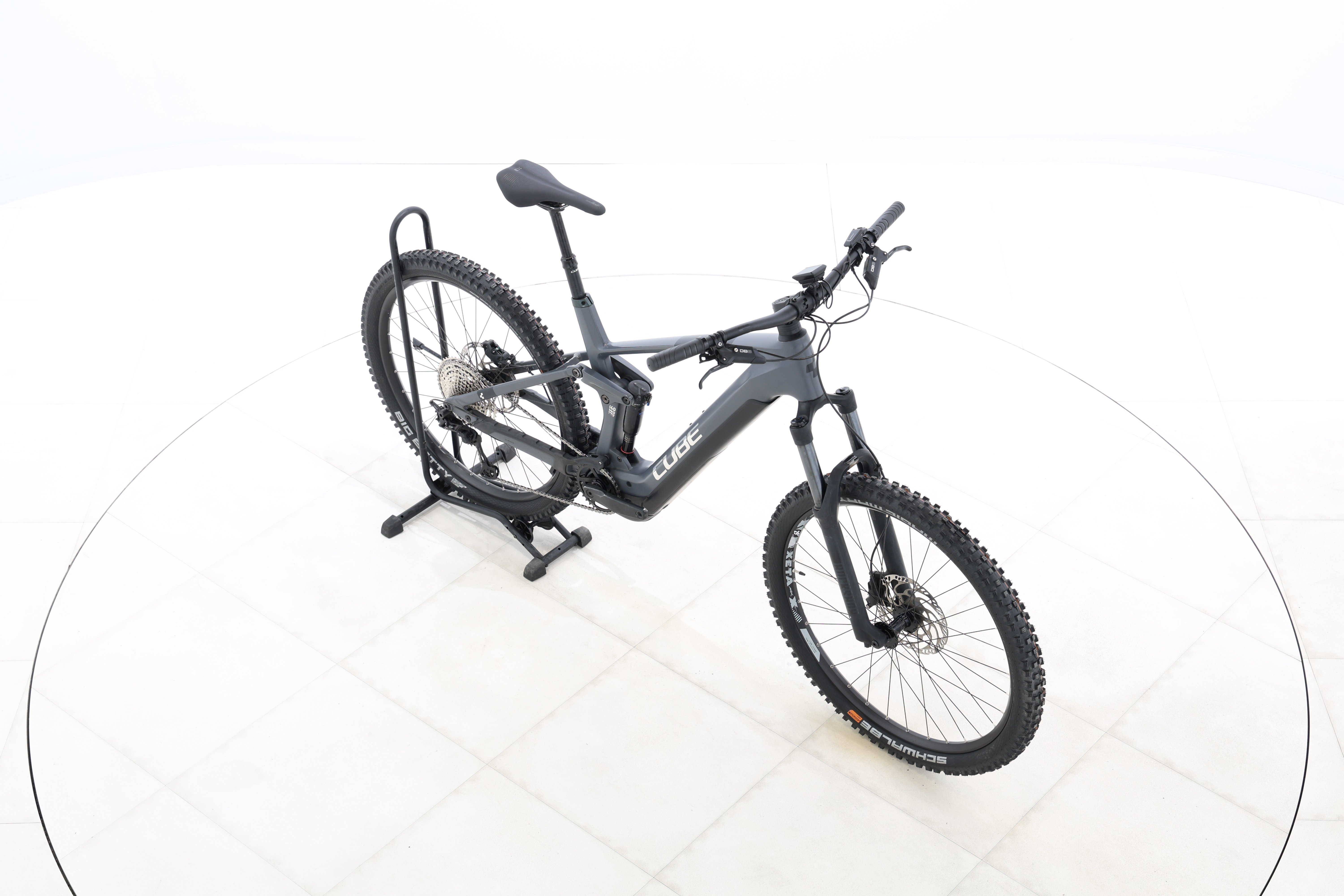 d75ec9e6-b37c-46b5-9e74-733dd36ebf8d