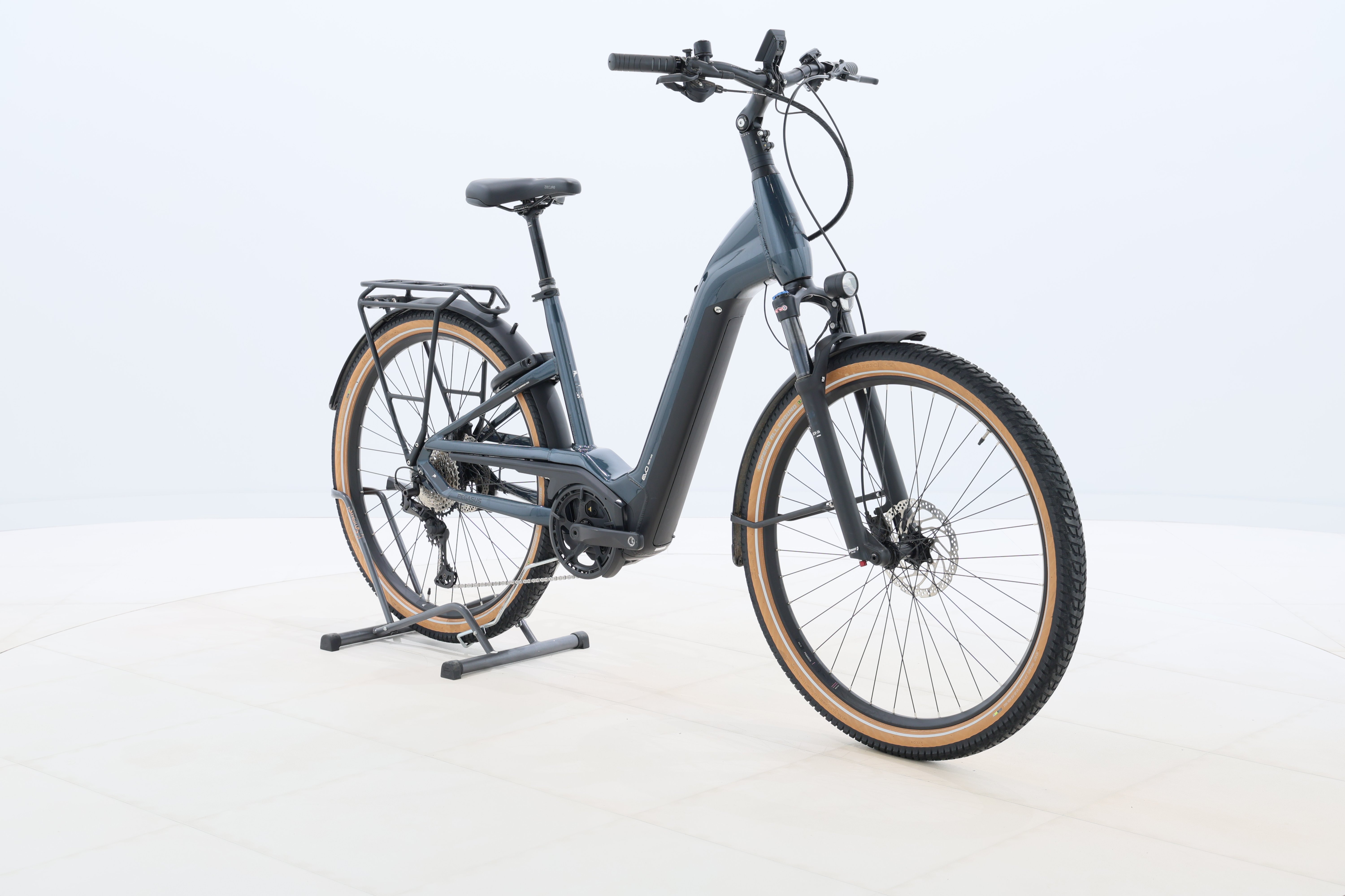 e016642c-a98e-42d2-a822-ba3e72d0a071