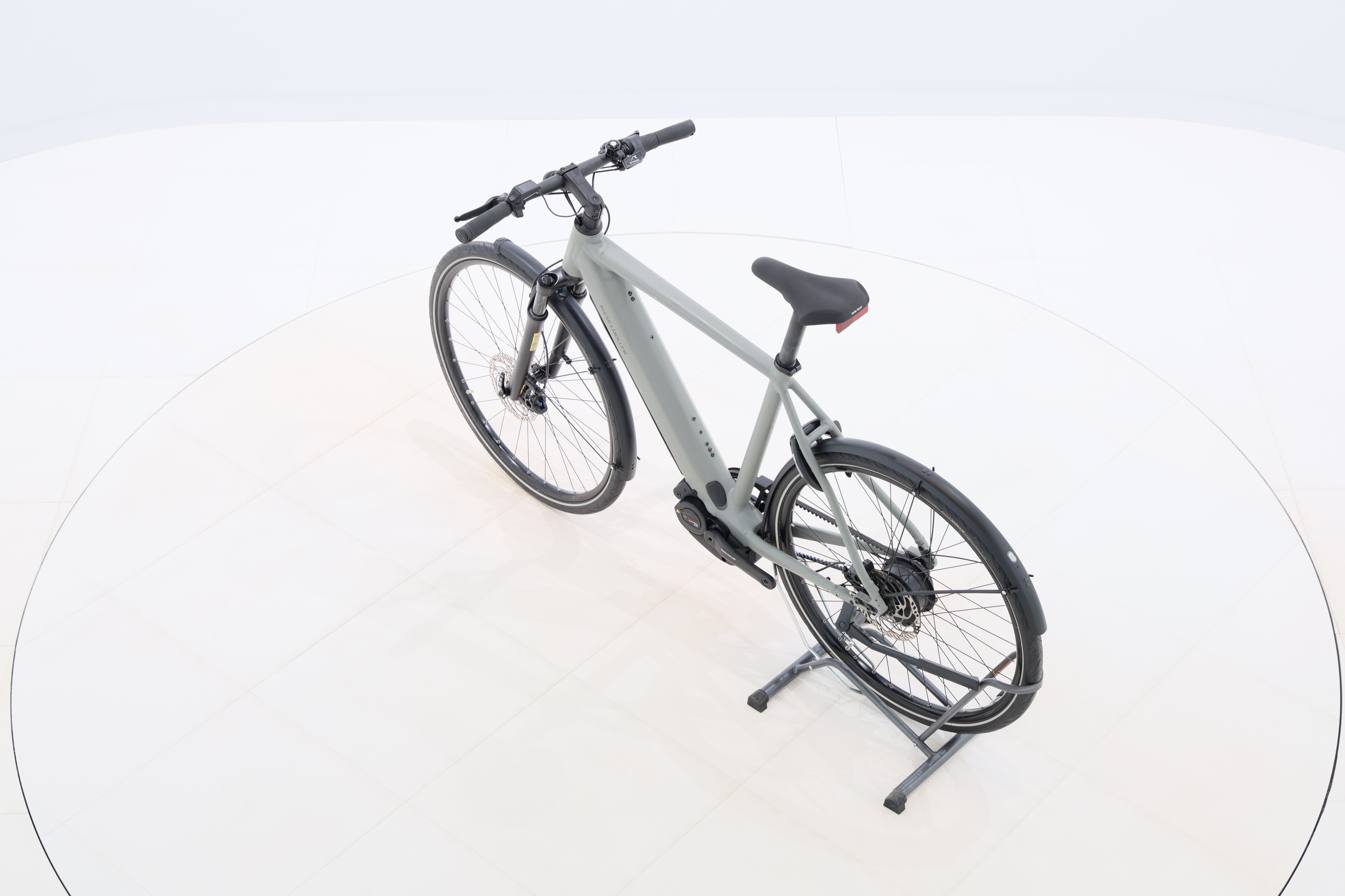 ff29c878-3596-493b-bce8-cf36eab19af2