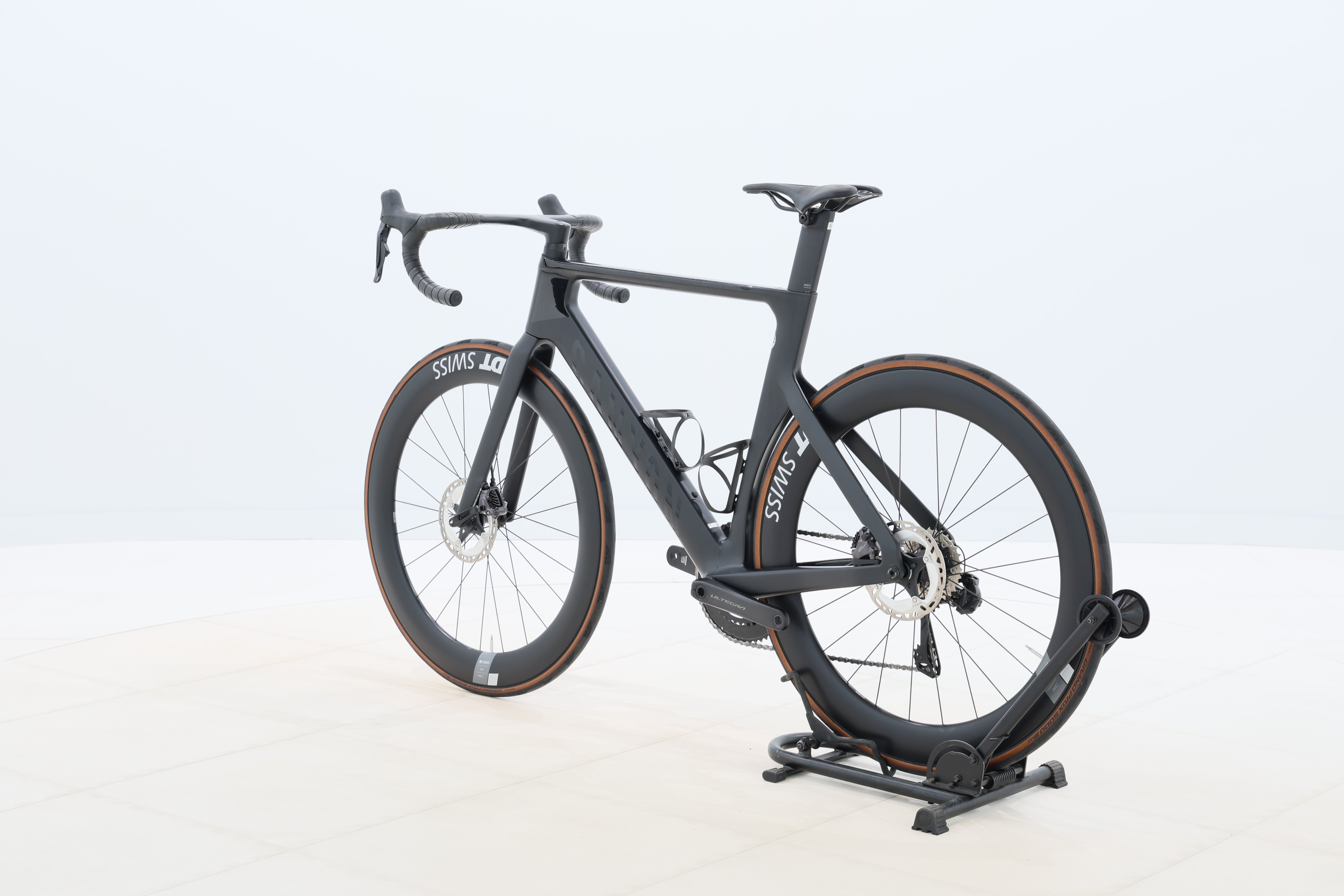 c5d03d8e-141c-4cee-a289-2f4ac3230464