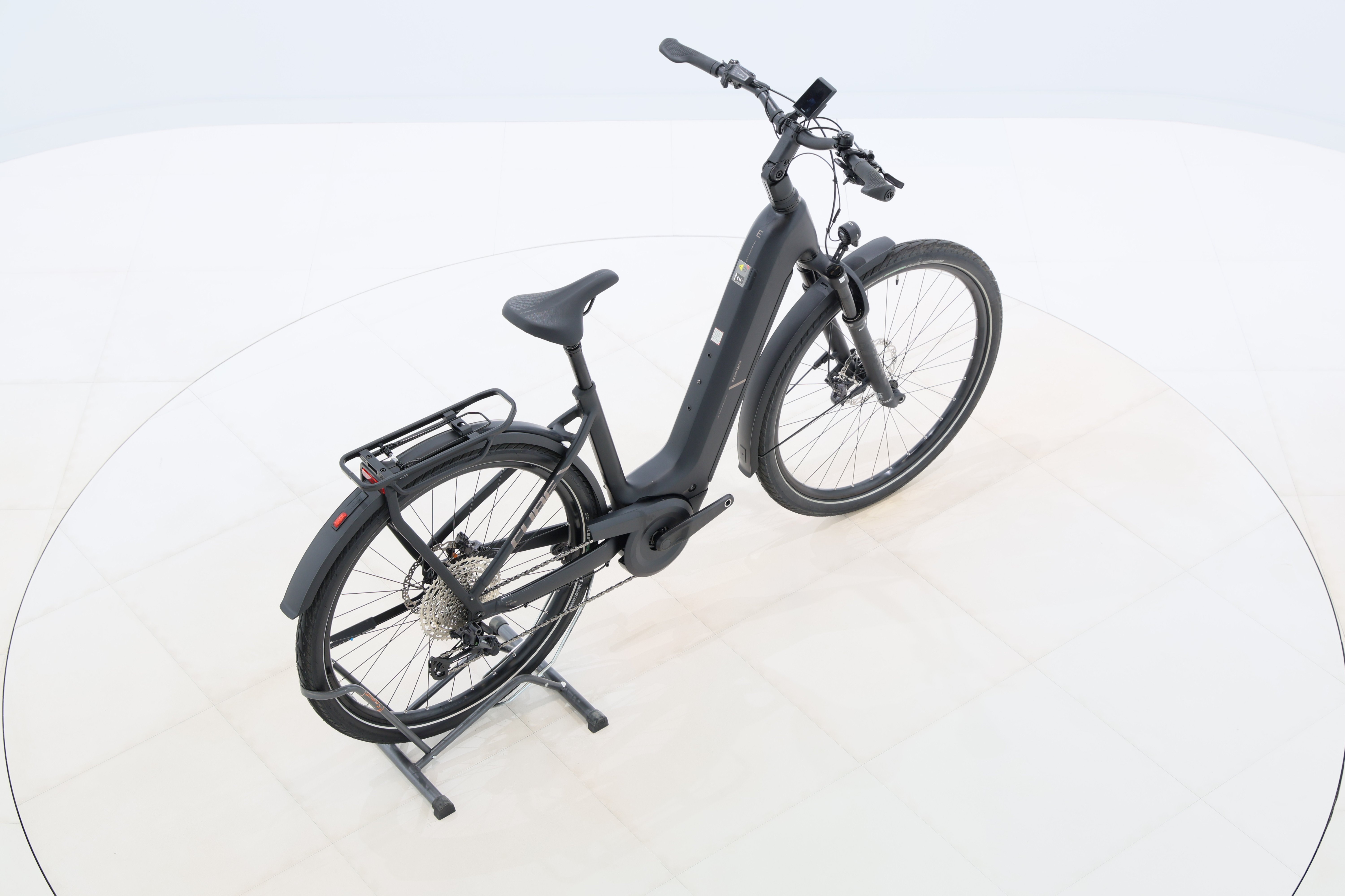 65a21585-aa44-41a3-95c3-a3bd1cf0f845