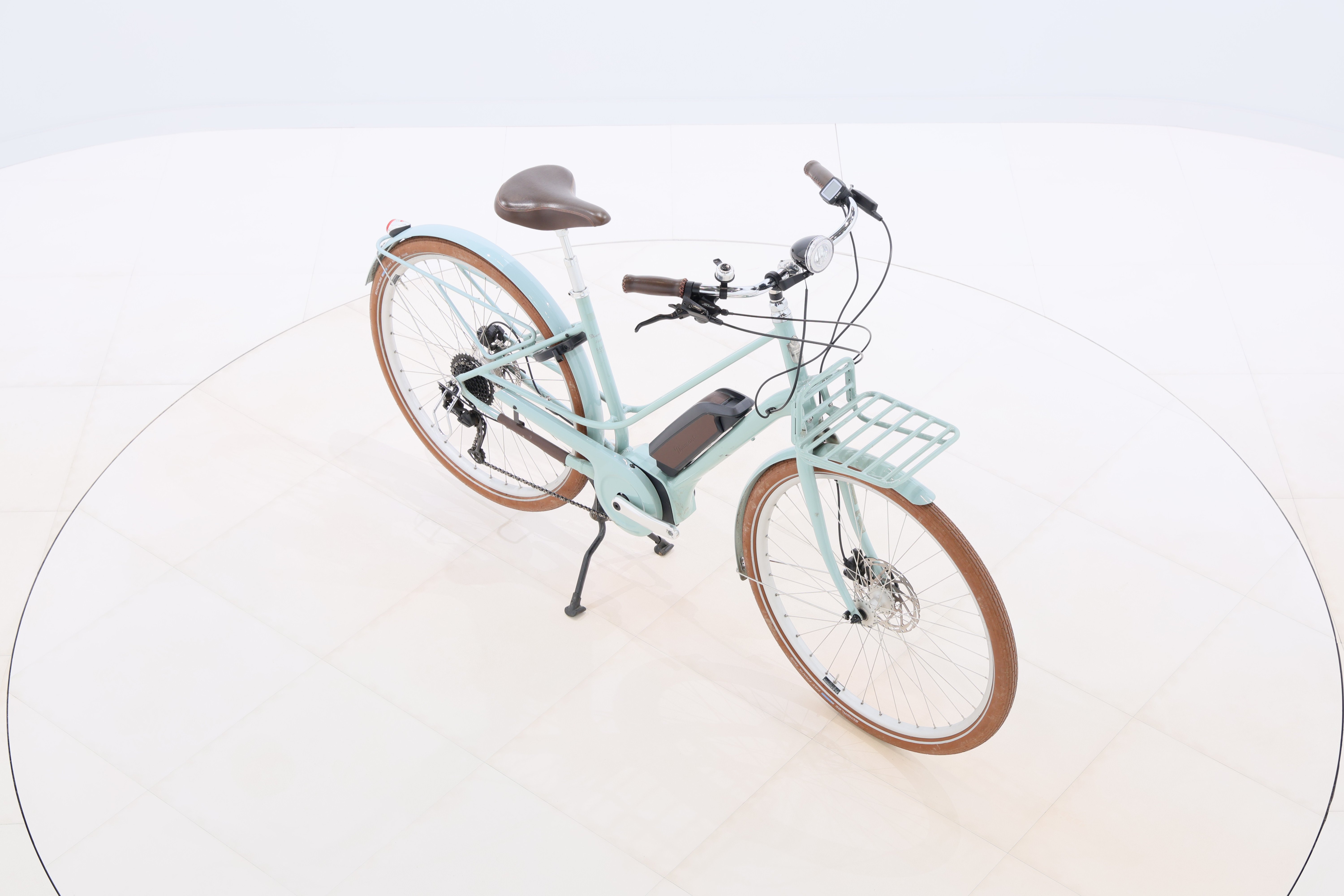 f6a484ce-f579-40fa-945b-f77c825f2767