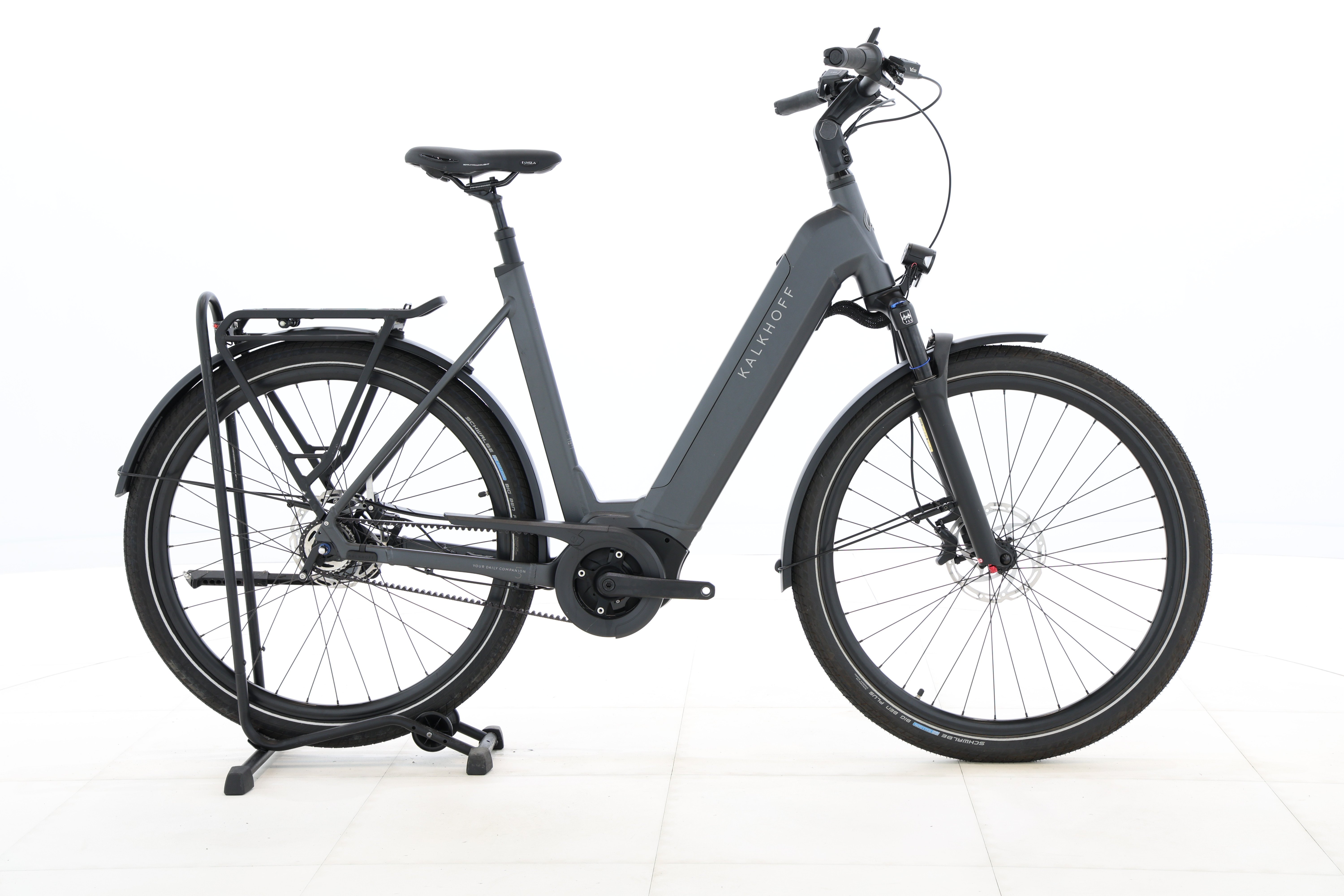 b2d5026b-0c4b-4863-bb93-492ffe1fe35e