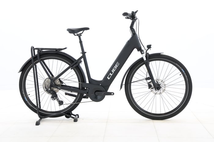 Cube TOURING HYBRID PRO 625 2024