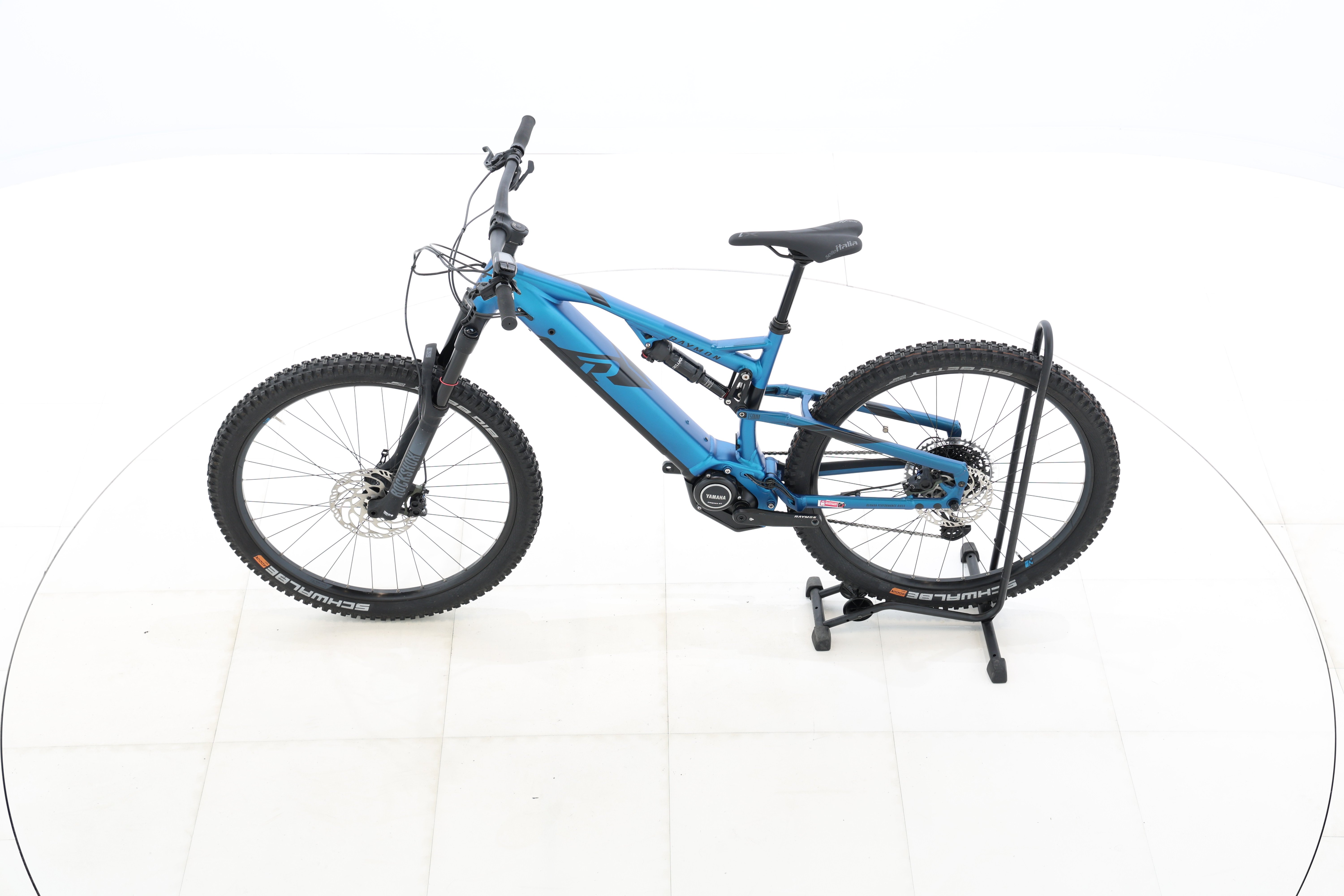 2d556e34-3286-4d17-8f73-ef719cca7008