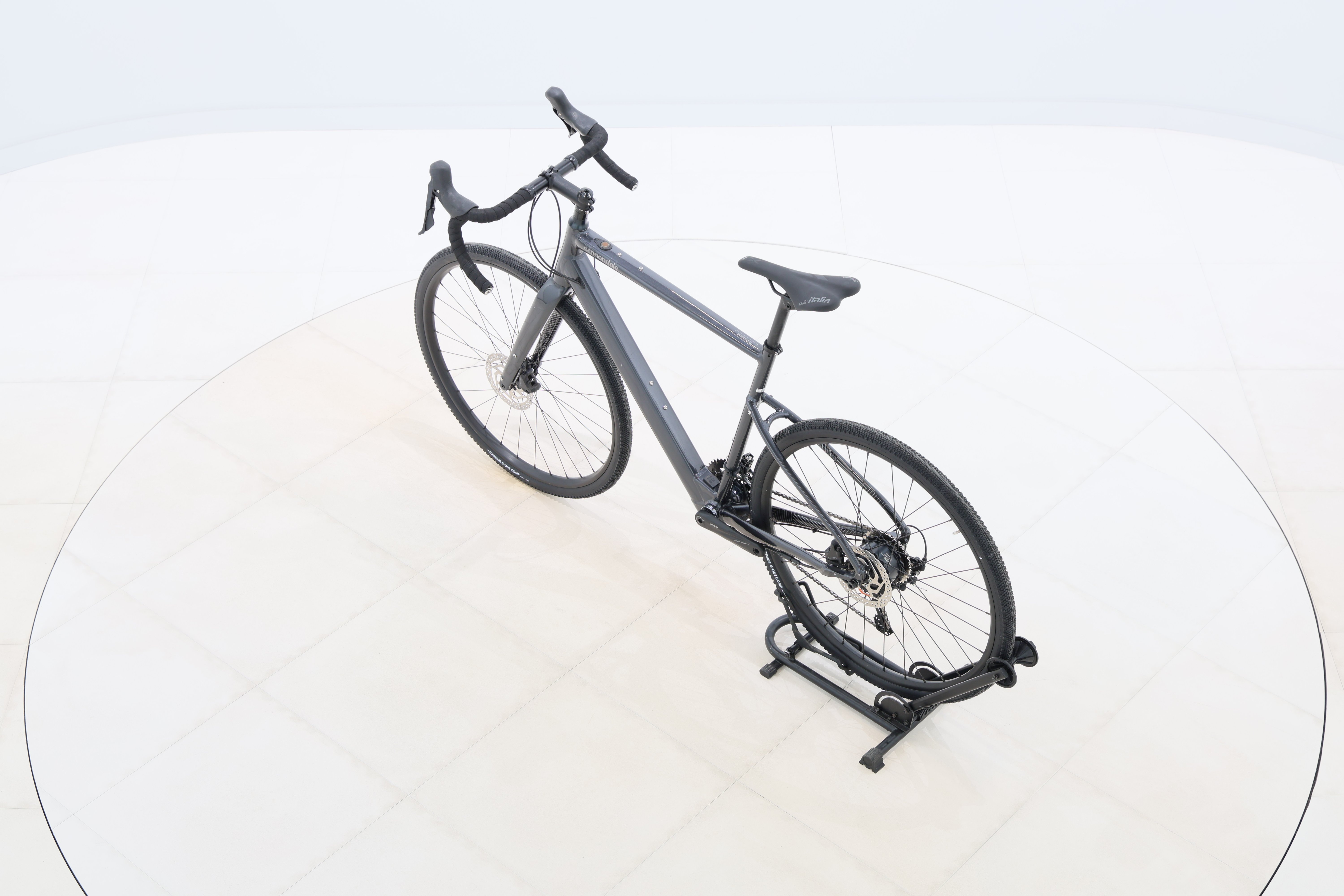 0b45fb0e-2ef7-410b-94b8-a706d35894b1