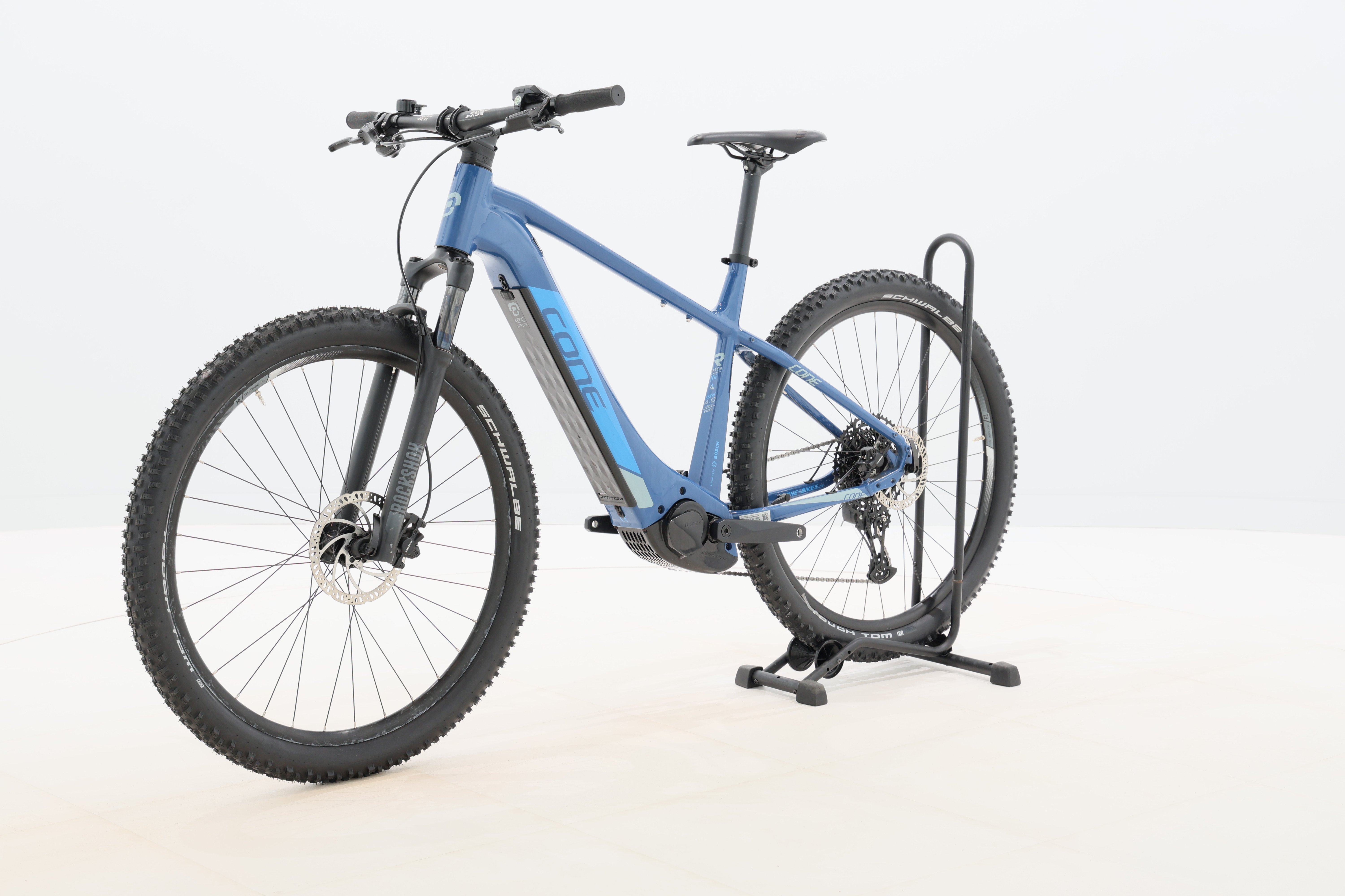 d73ecd0d-aa28-4000-848d-742028724742