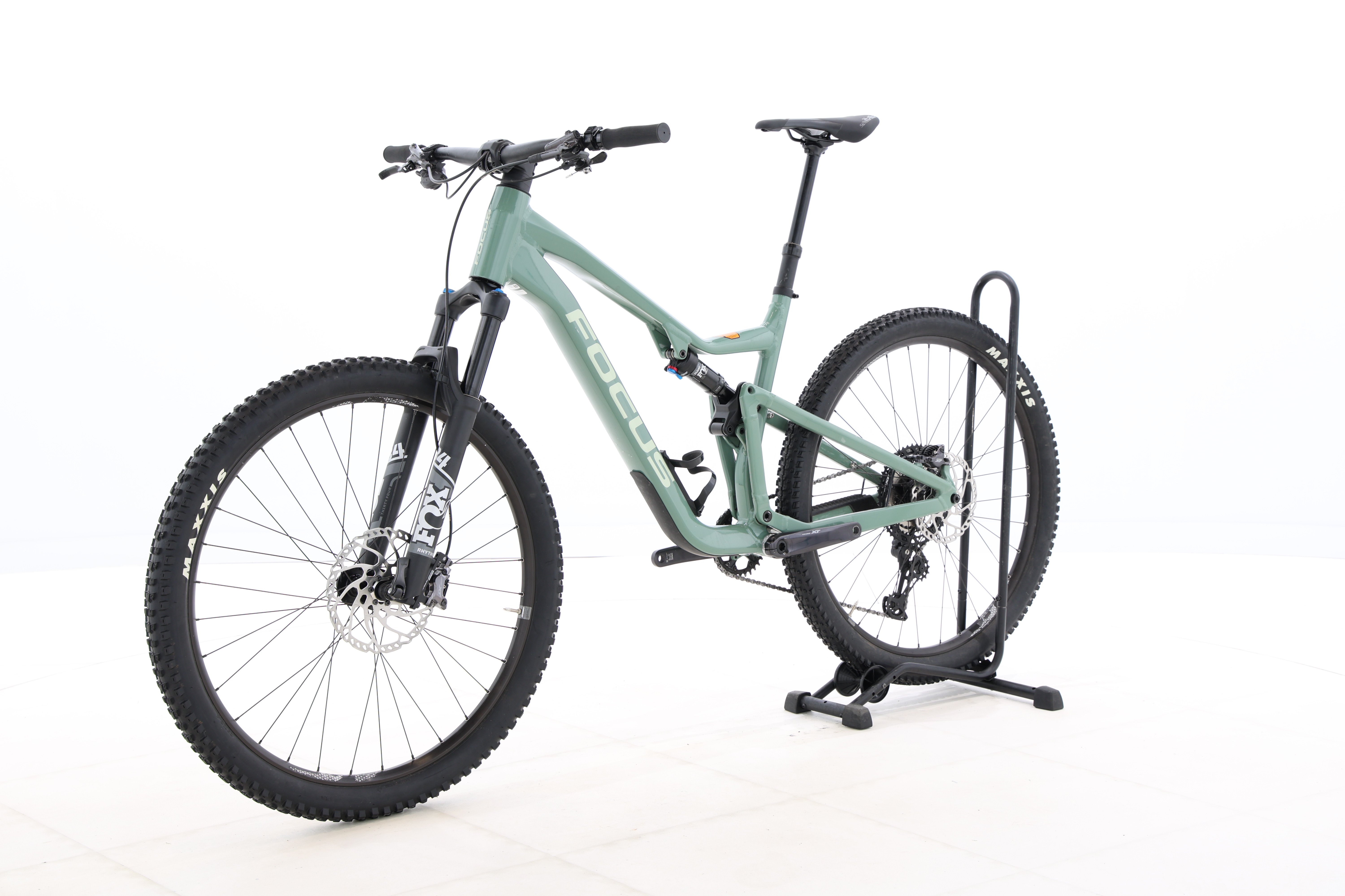 0a079daa-f189-42e3-b272-6e9e4e559948