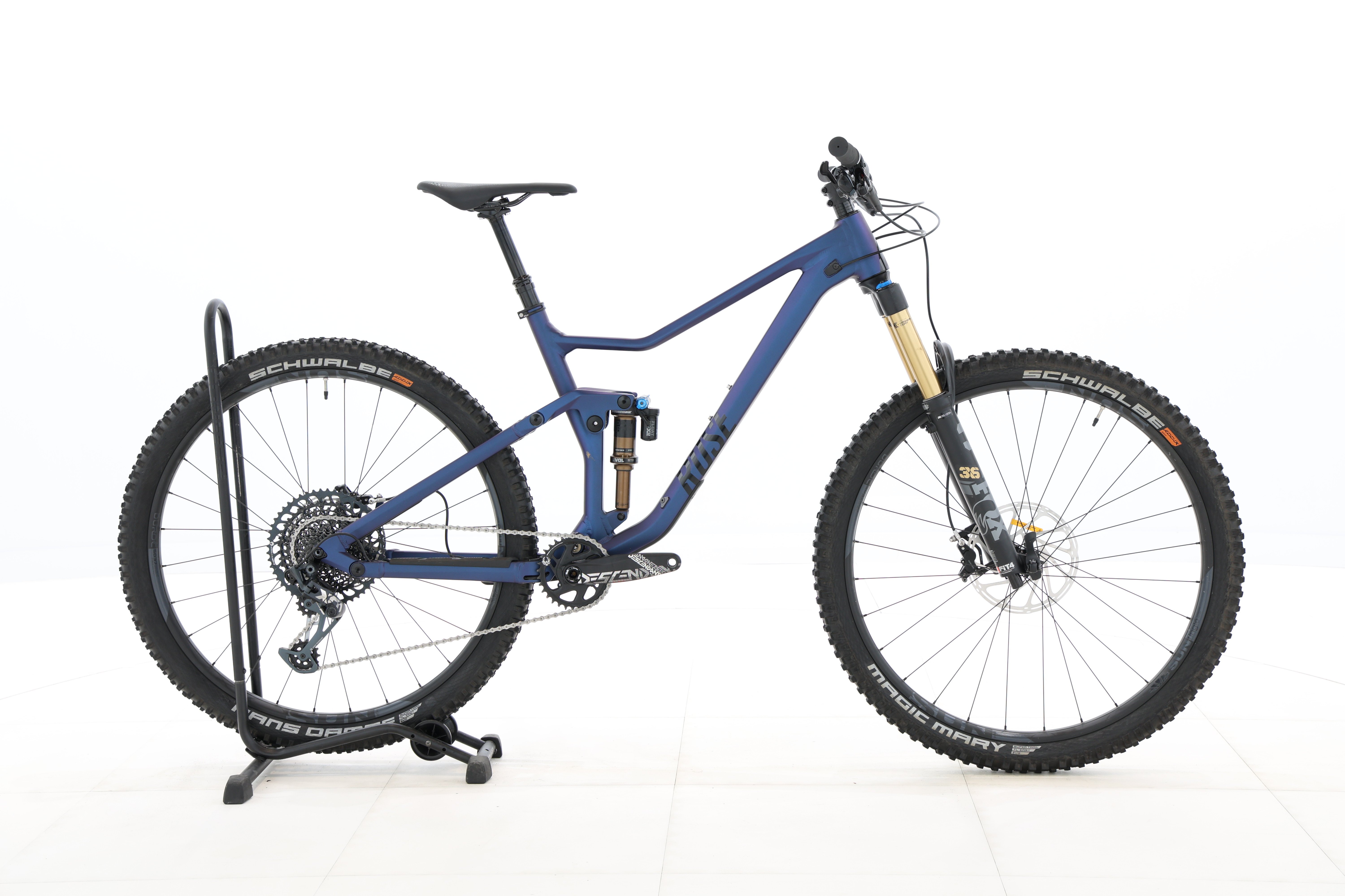 b38336e1-ef19-4911-afe6-2c0b001678d5