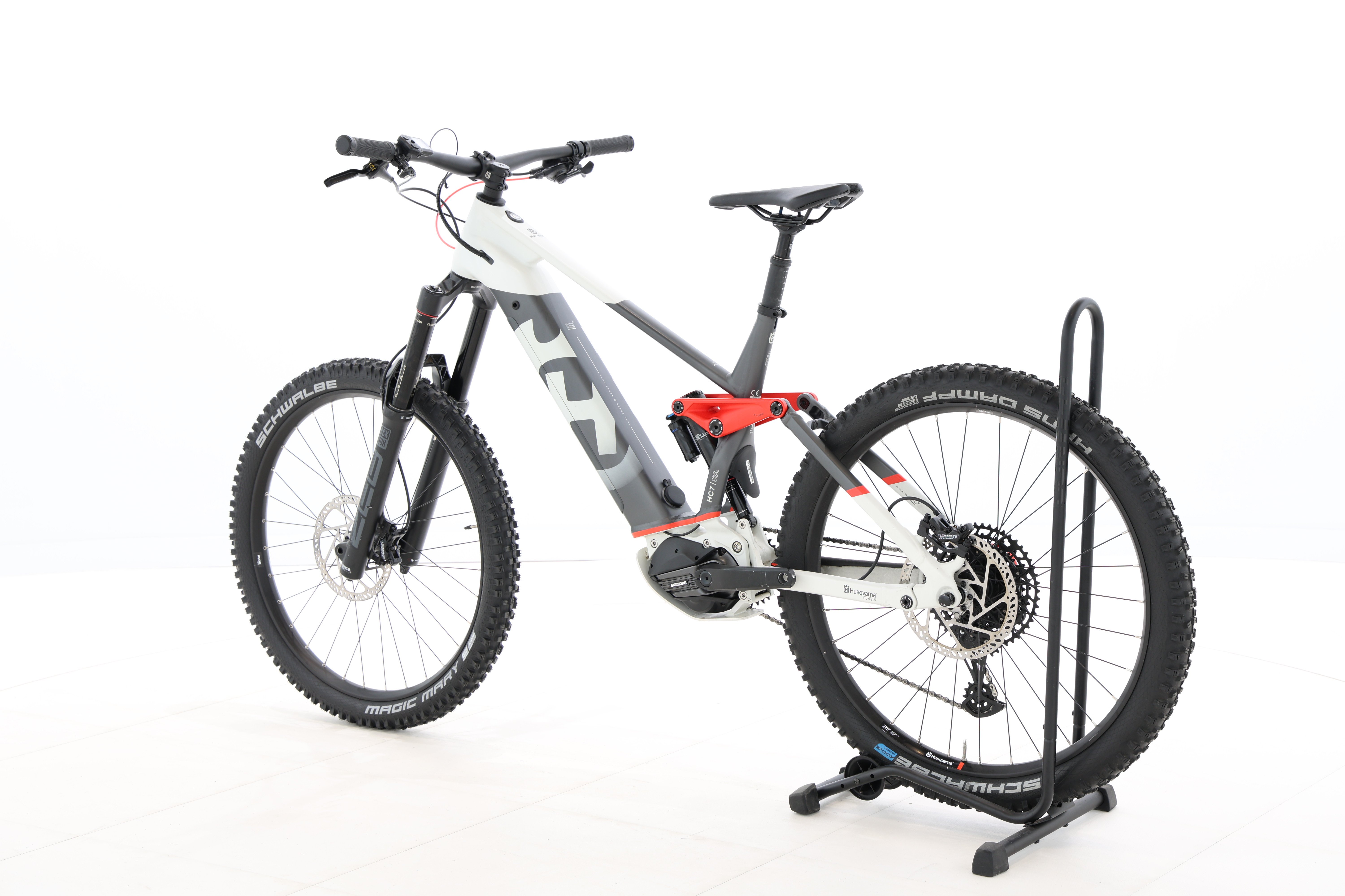 dc3a2da6-f903-4573-944f-a02e1212cadd