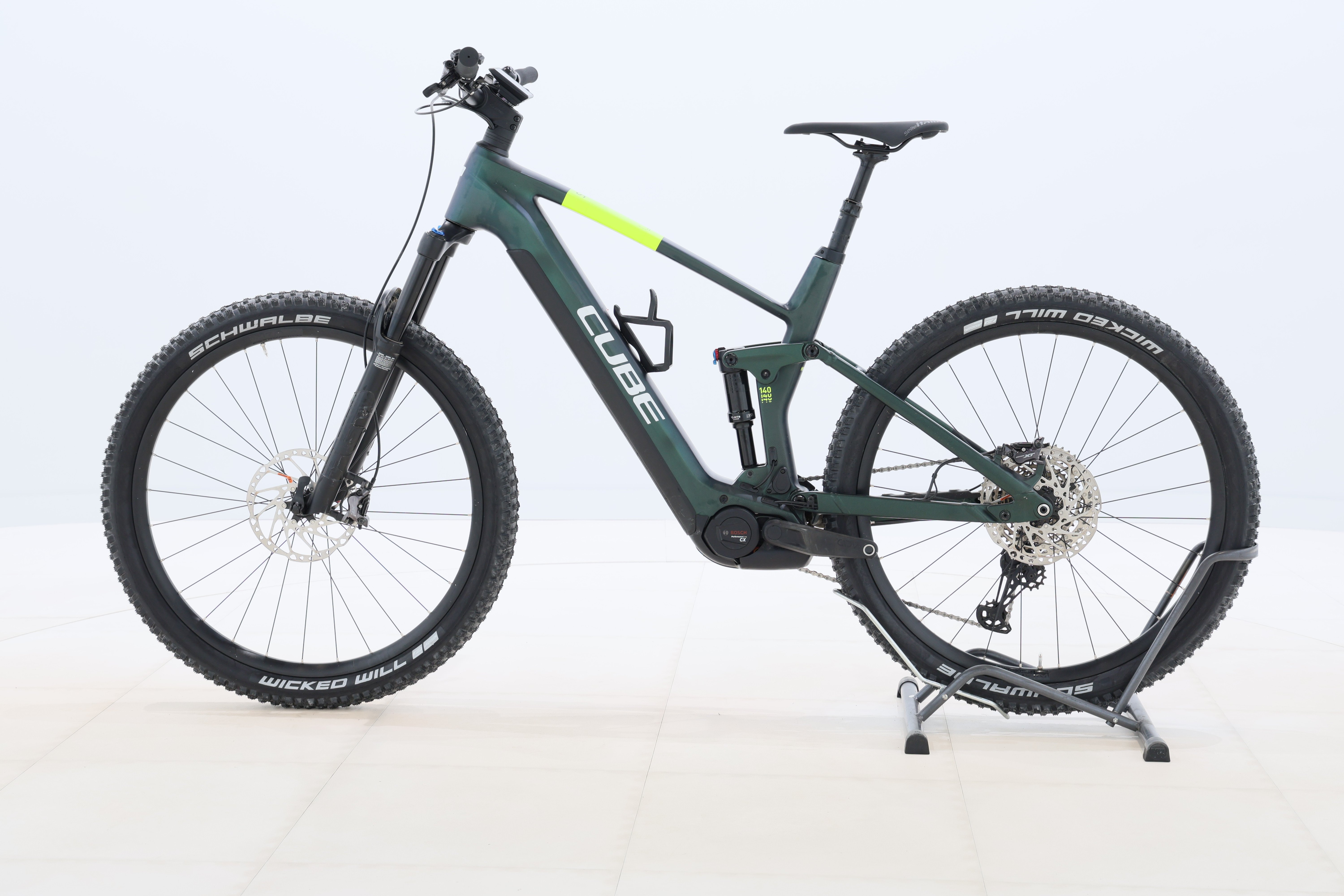 6b7956c3-4d76-482e-a102-7a24702851ab