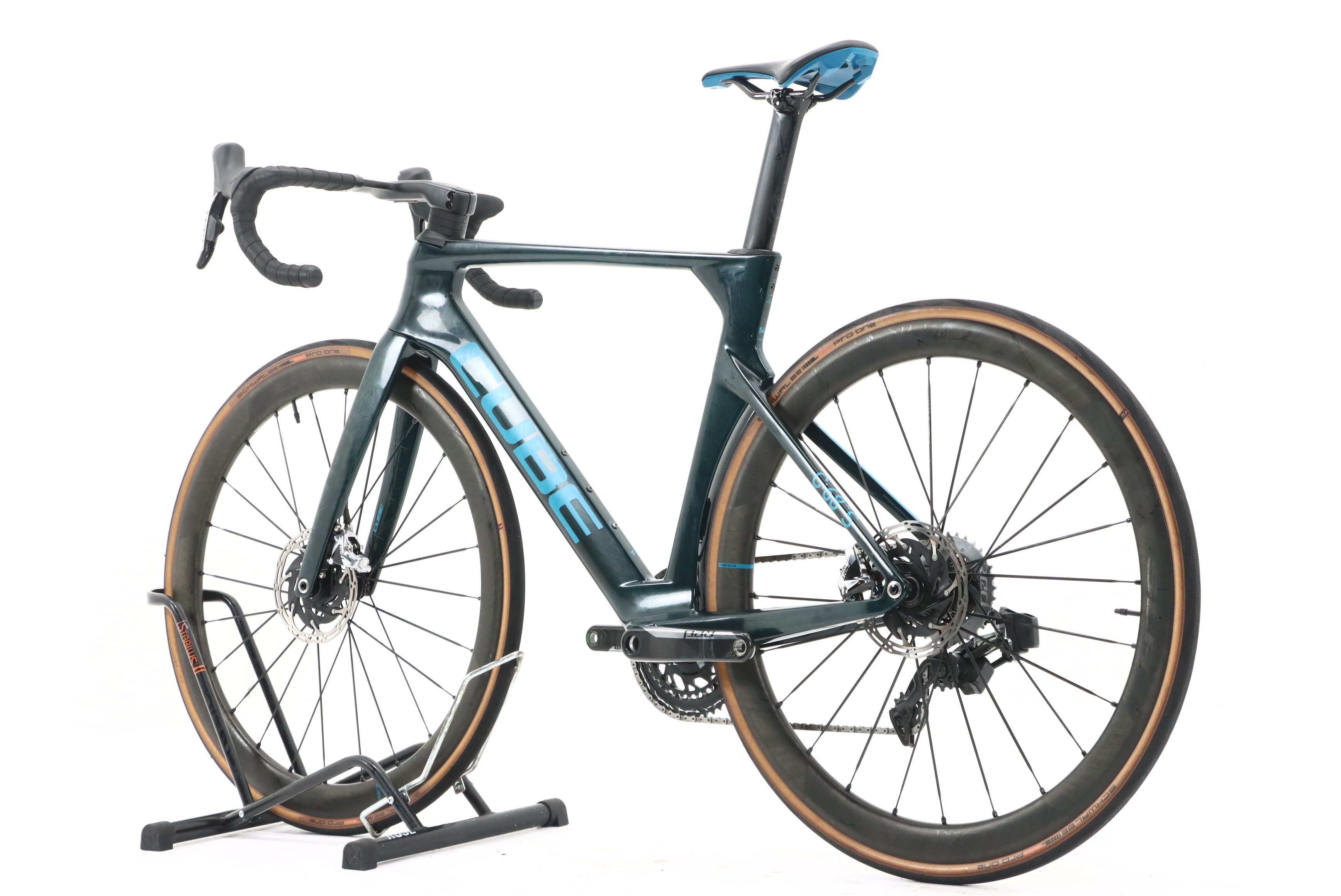 b3030ada-696e-4d86-ac7d-1ec79b21cefd