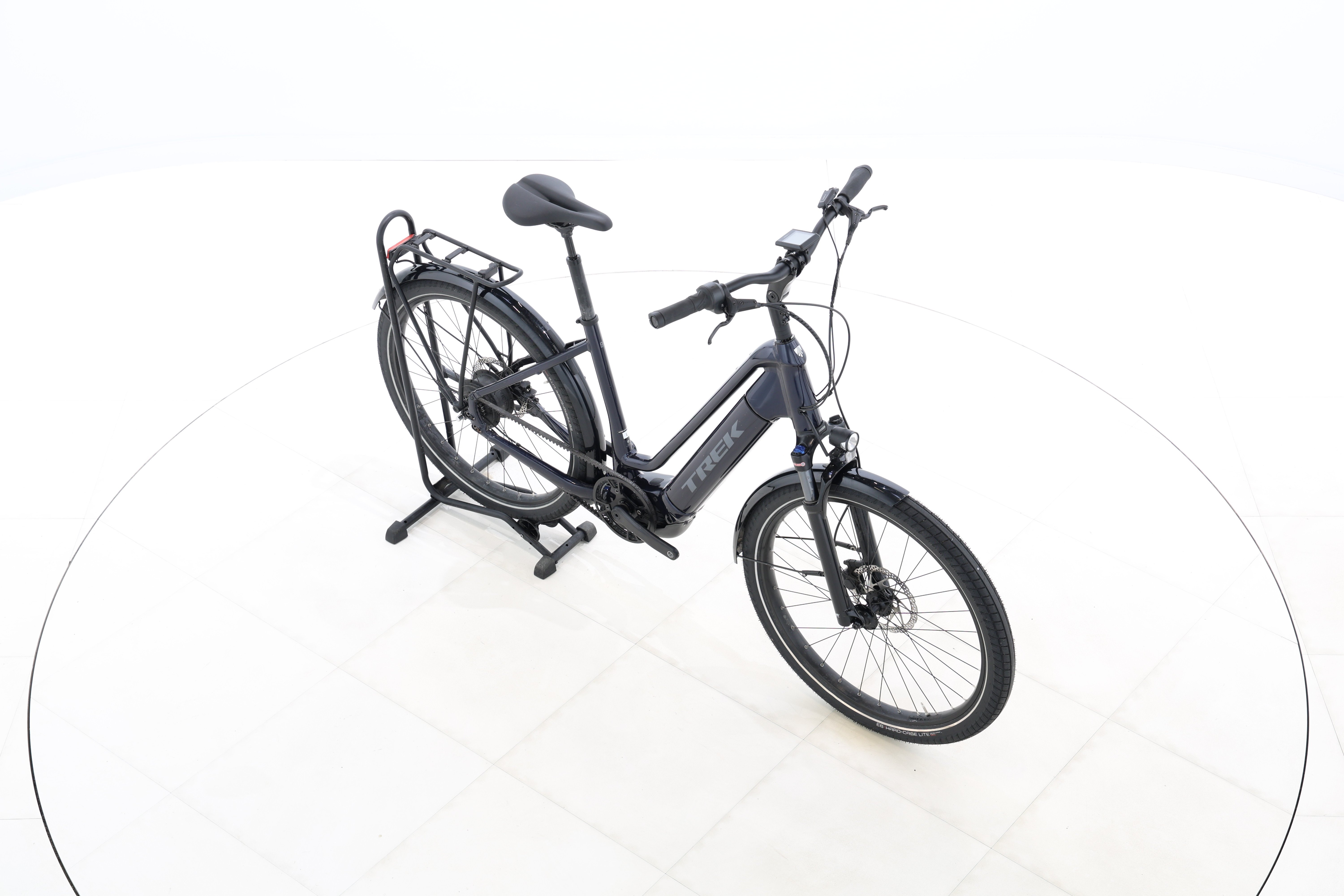 820b039d-d1e8-41a4-bbbf-005a9b689cad