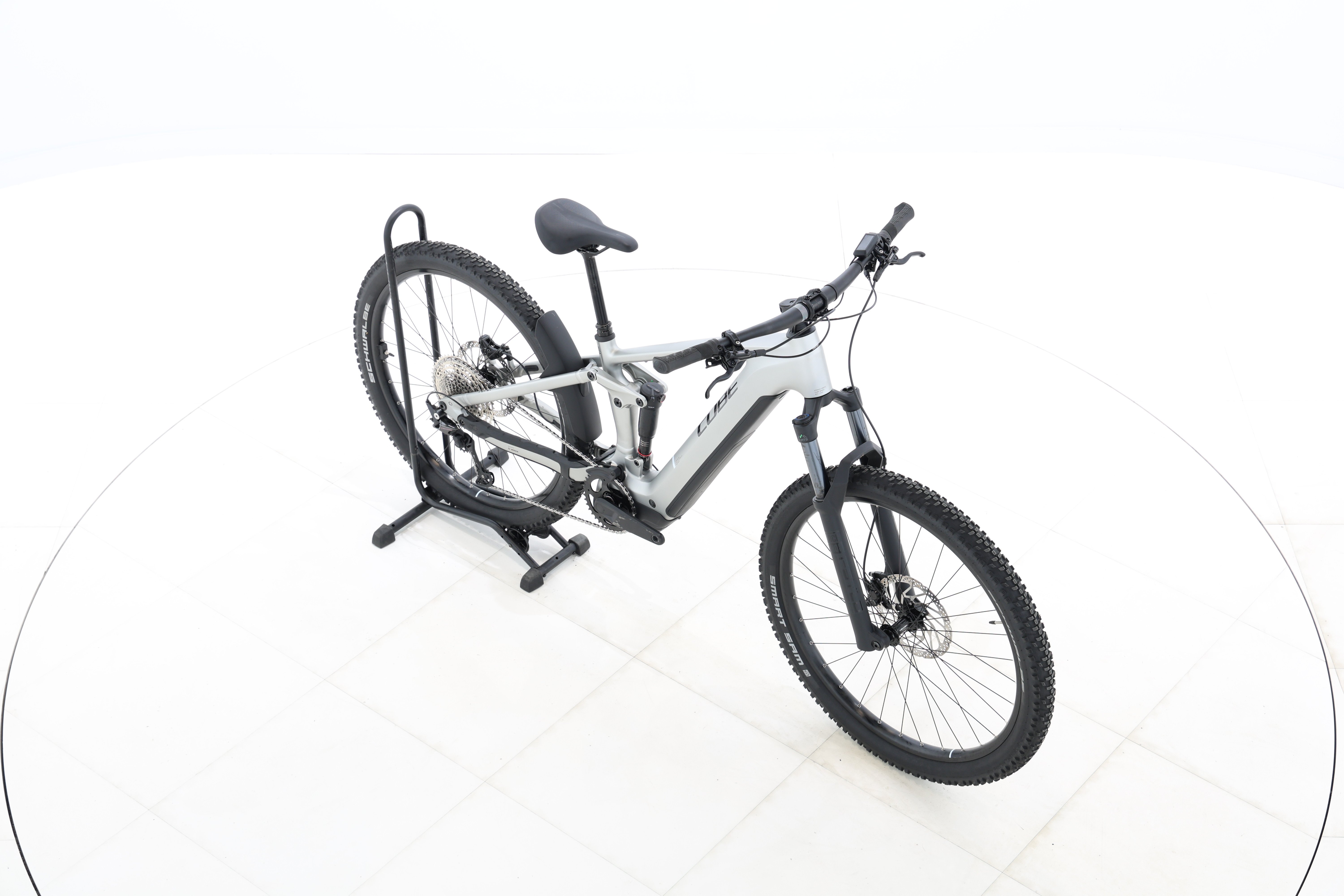 f0efb00b-a2a3-45f4-9b62-73012da32ada