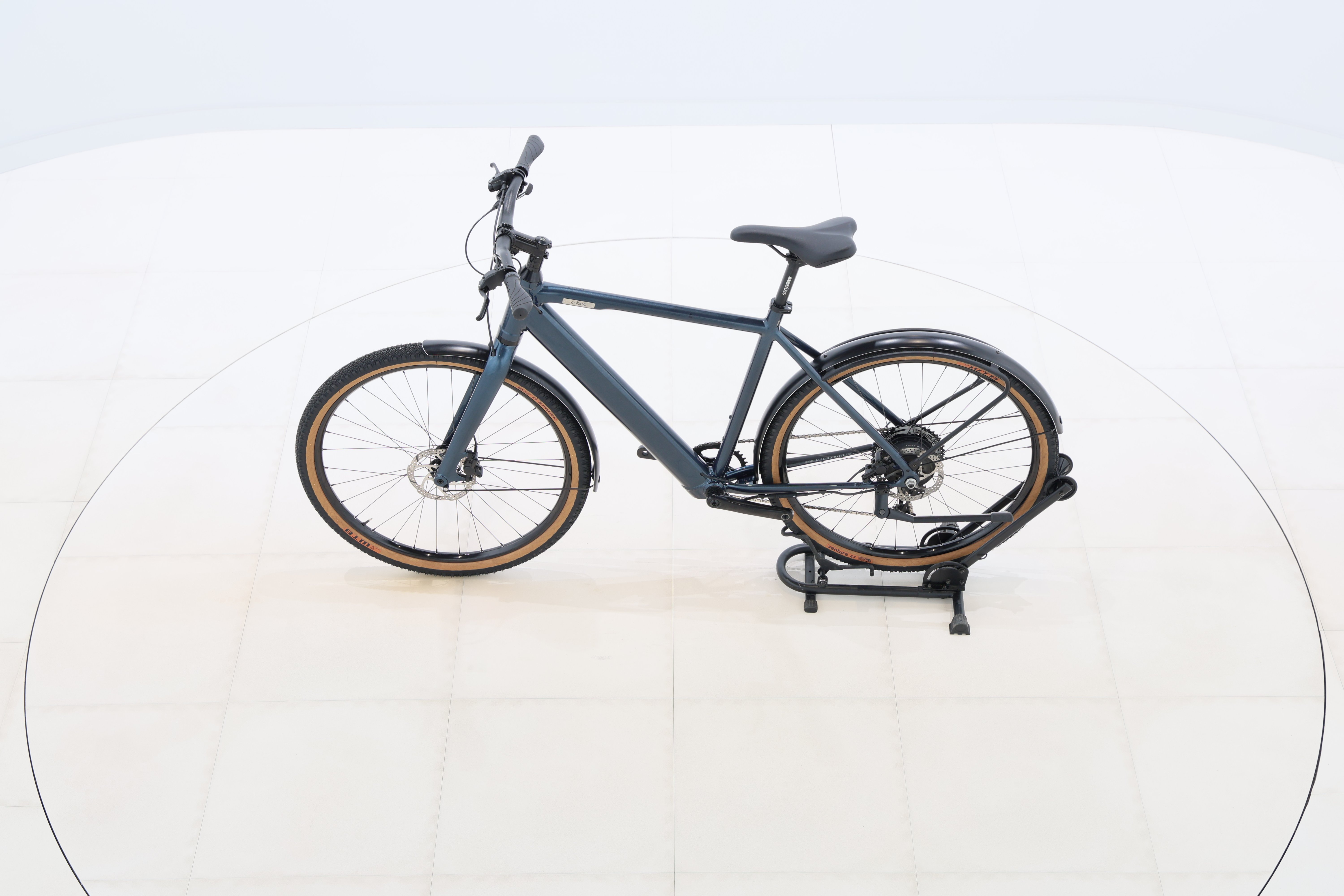 5b80195f-3971-4dd5-8696-0331687e8e1b