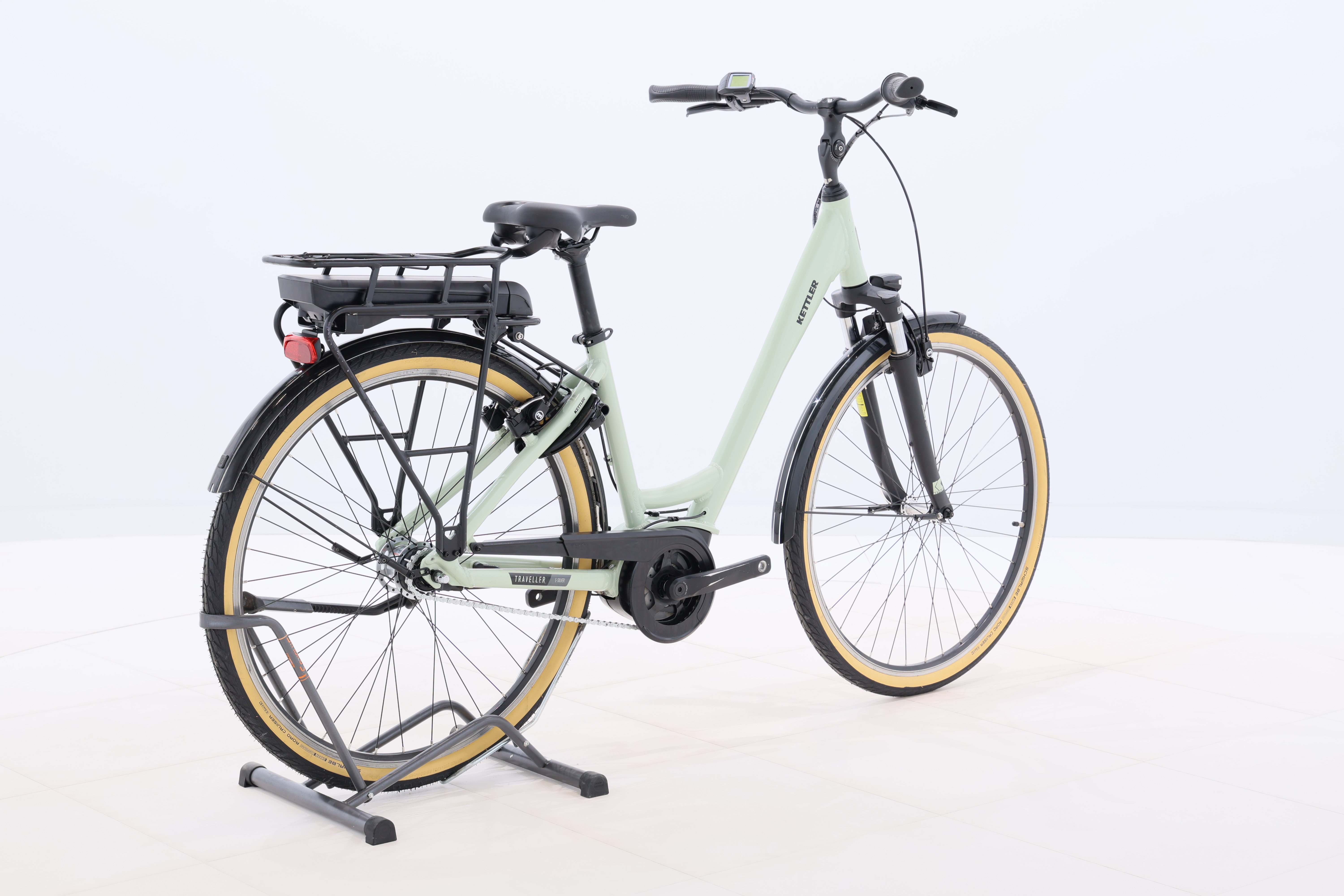 571c8942-4181-4df2-a6fd-2c737cffb367