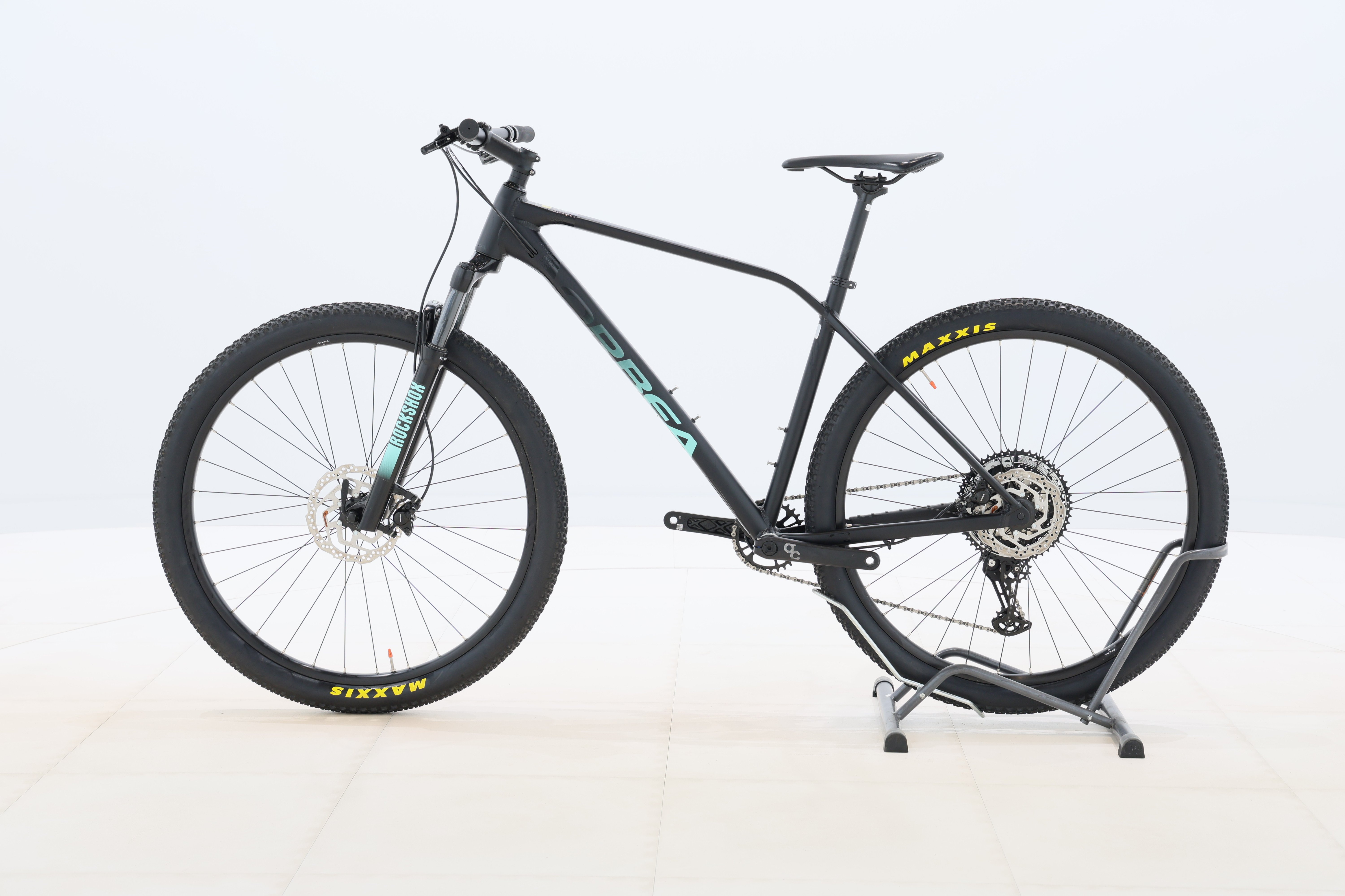 3d0a437a-e55d-4da3-a6e2-09d903a9cf6b