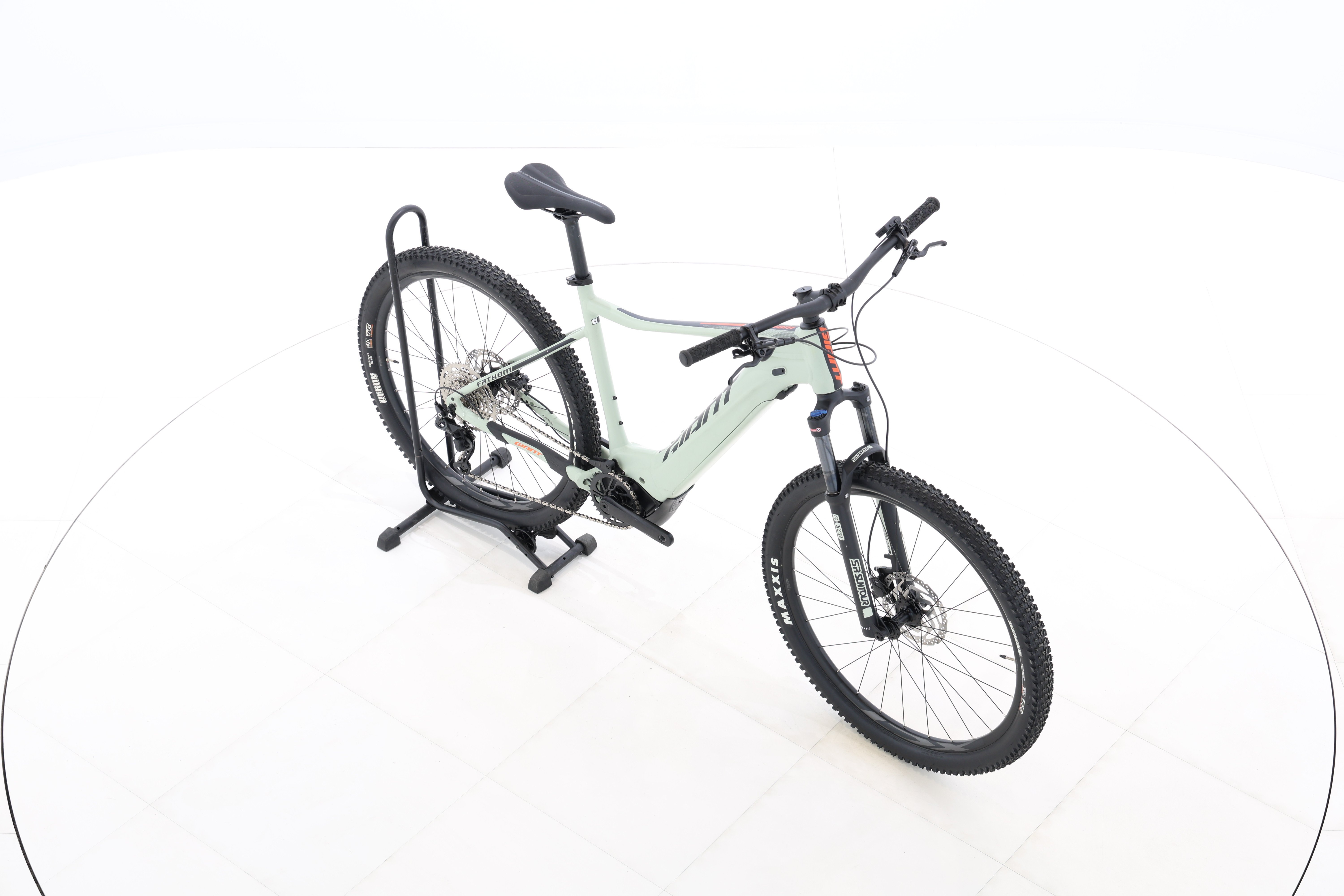 d9b47906-4832-4a2b-8f3e-6b94dd7e2d91