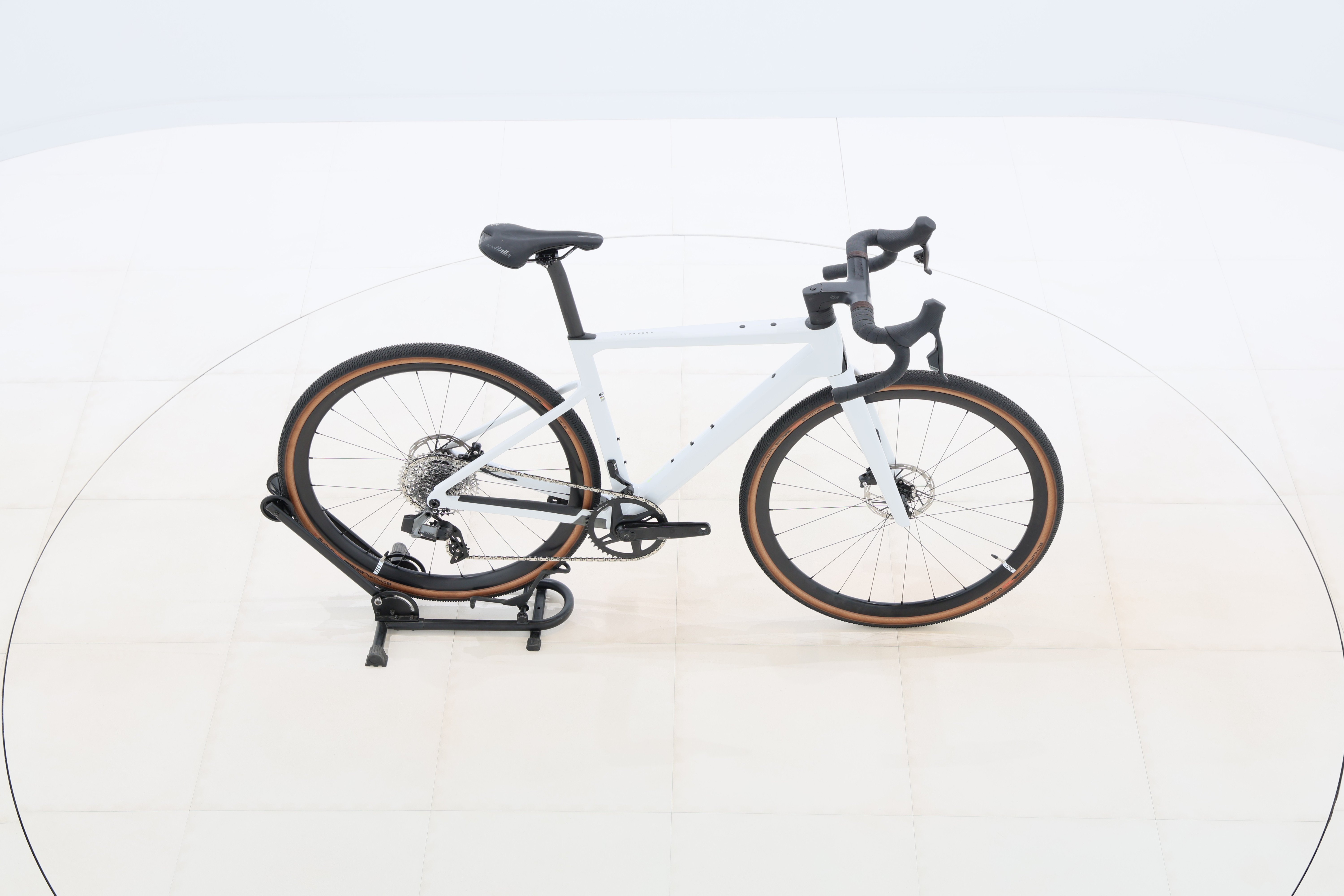 06aa9ed8-1c80-4533-8933-446b6b559946