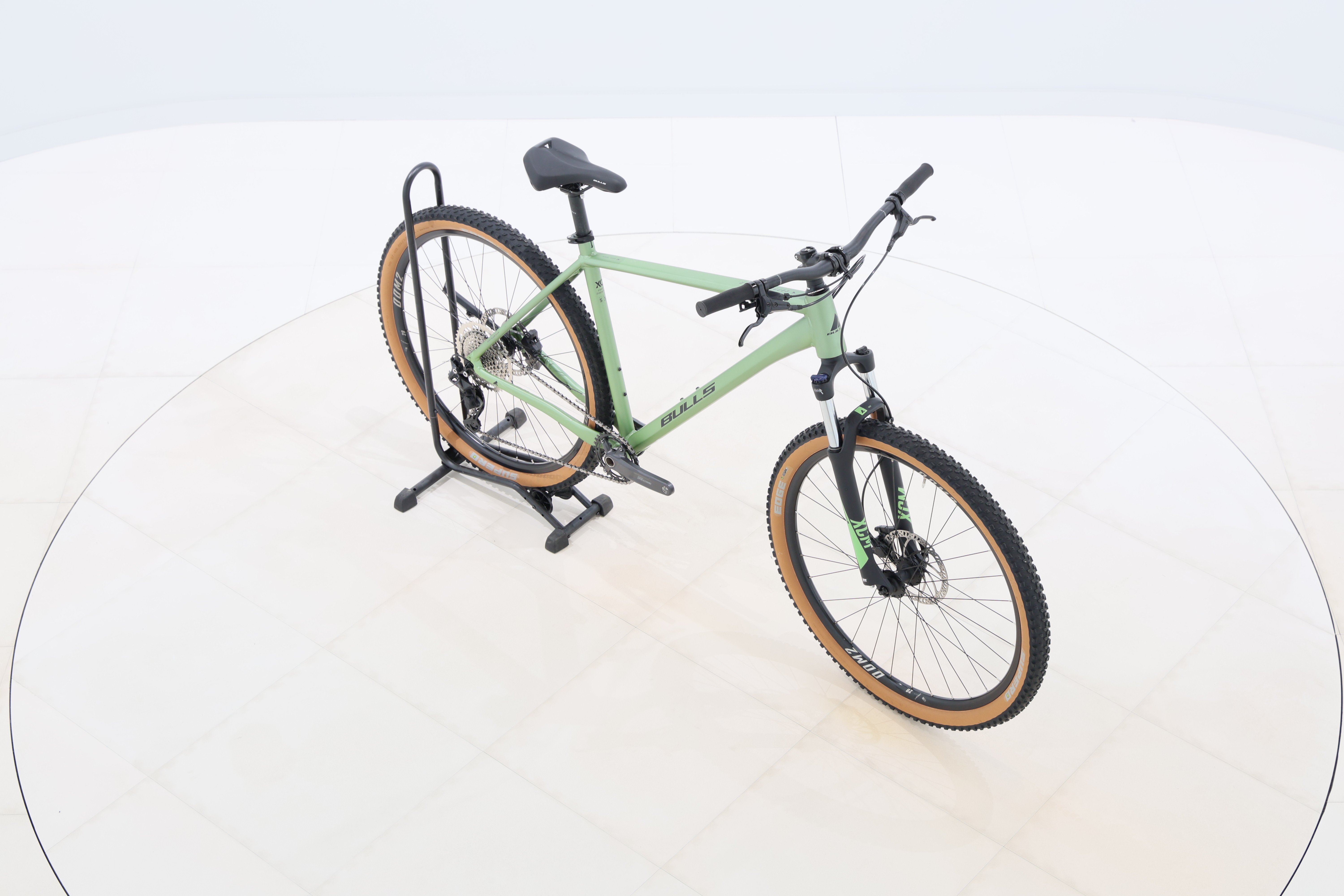 99be8a43-6c03-42d9-8d9e-02b855e1bf98