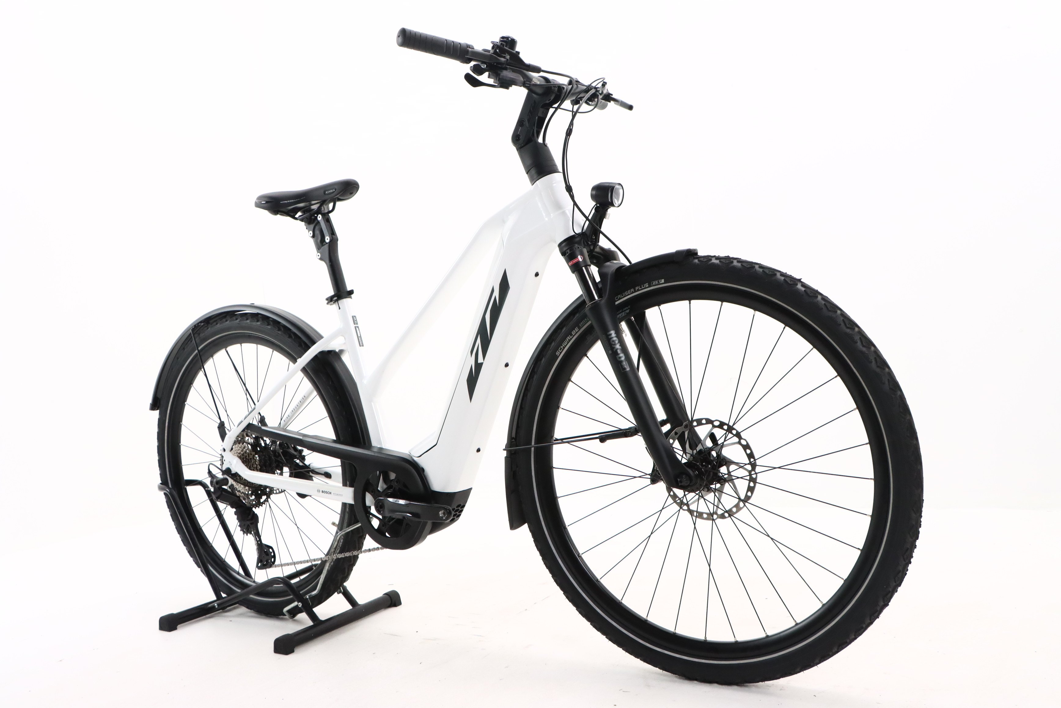 c3e943df-5d54-43c1-b4b2-2d3e35d72ecc