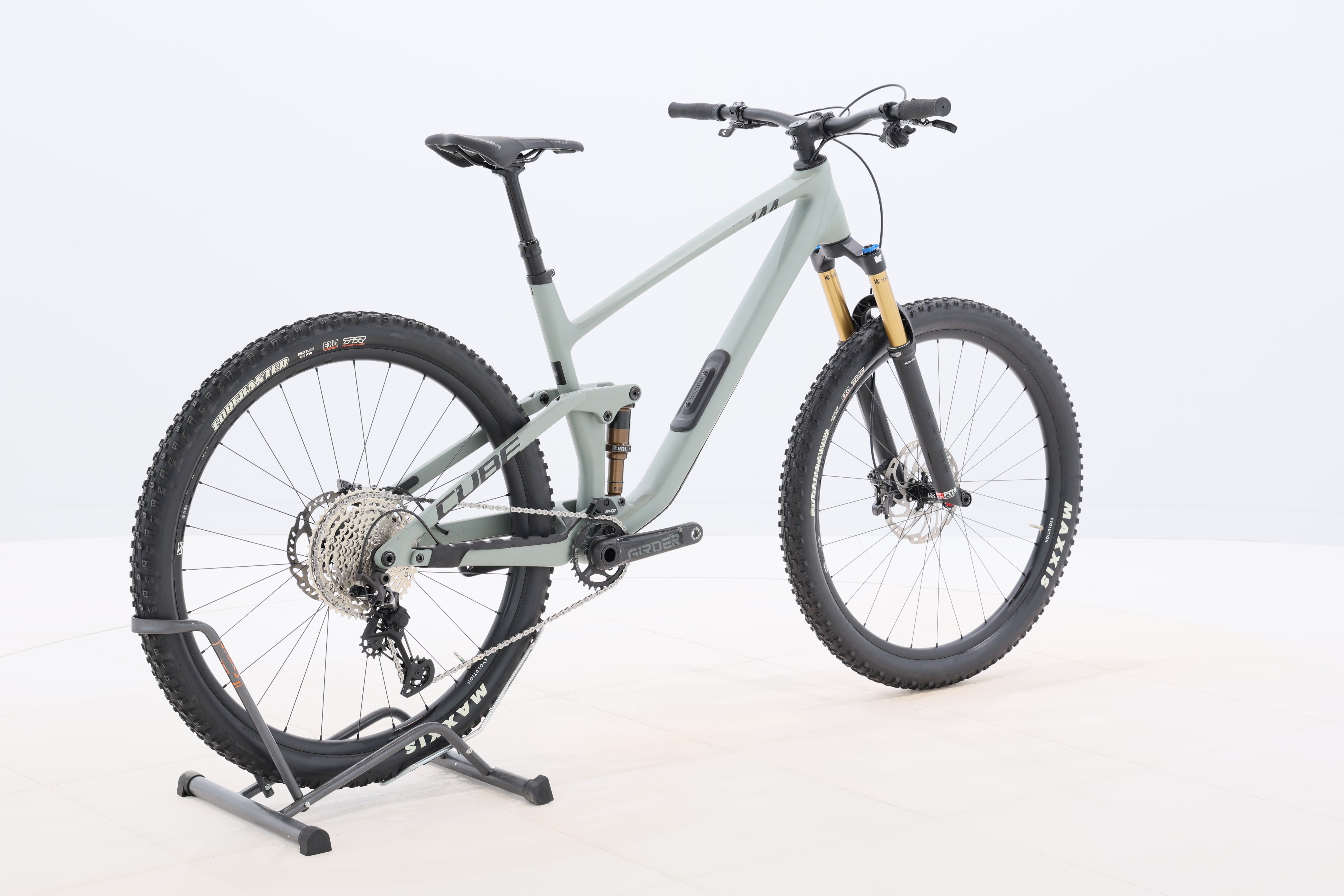 28a0a438-68ba-46da-9417-432d8bbe2371