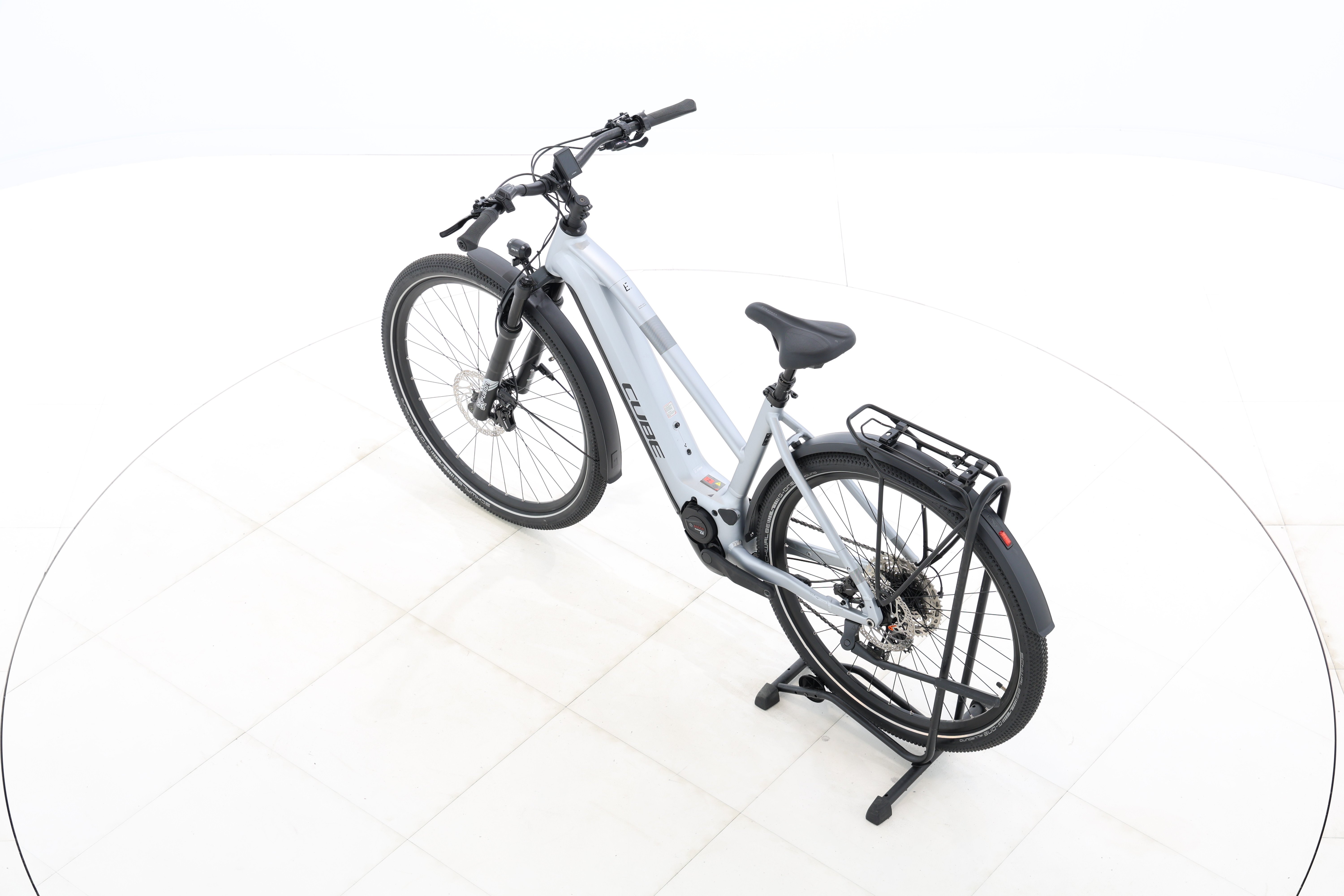 1b0a9995-84b9-435f-8d40-71d1fdd62454