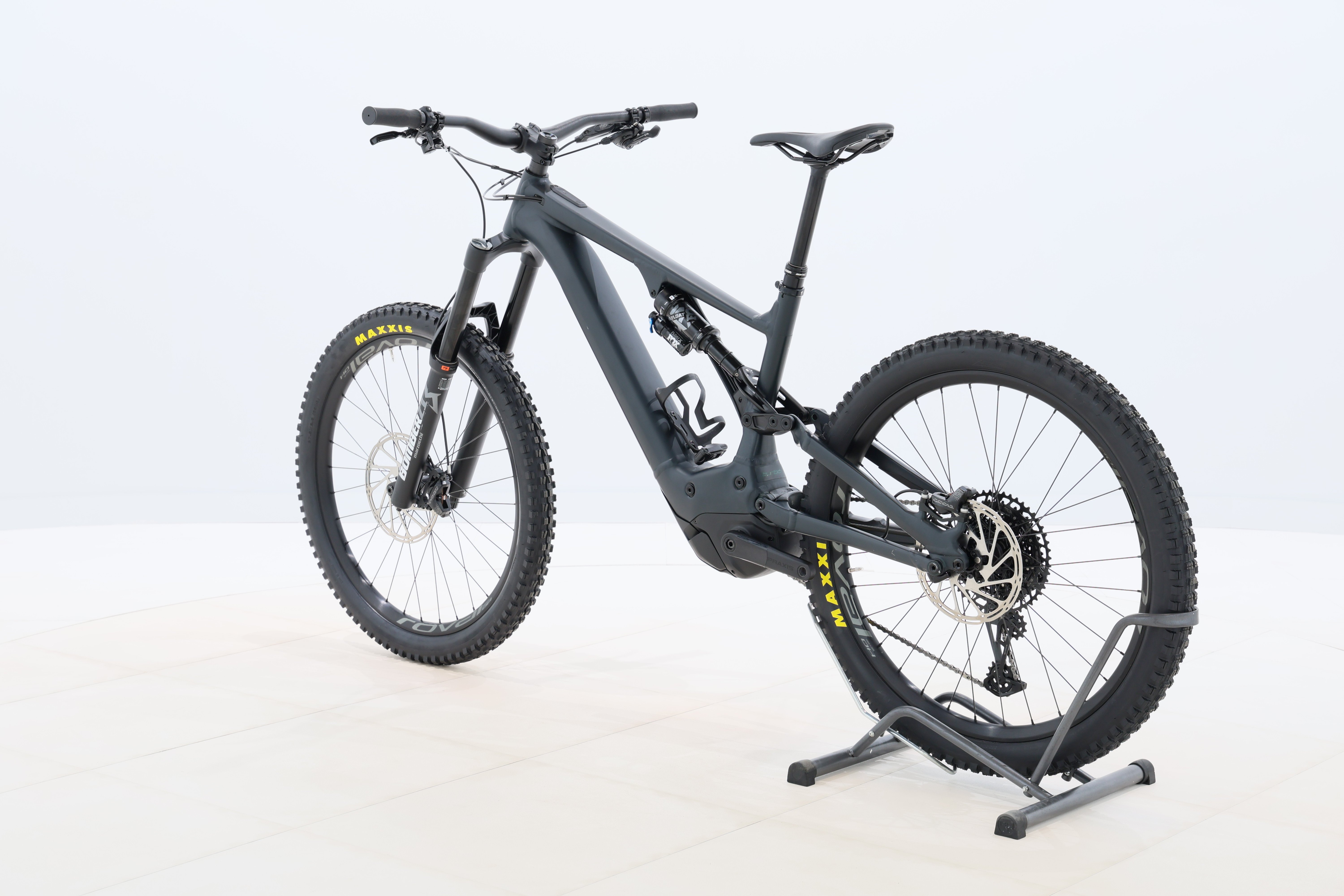 d584edf8-711e-42bc-989c-f25e2fc4a8f1