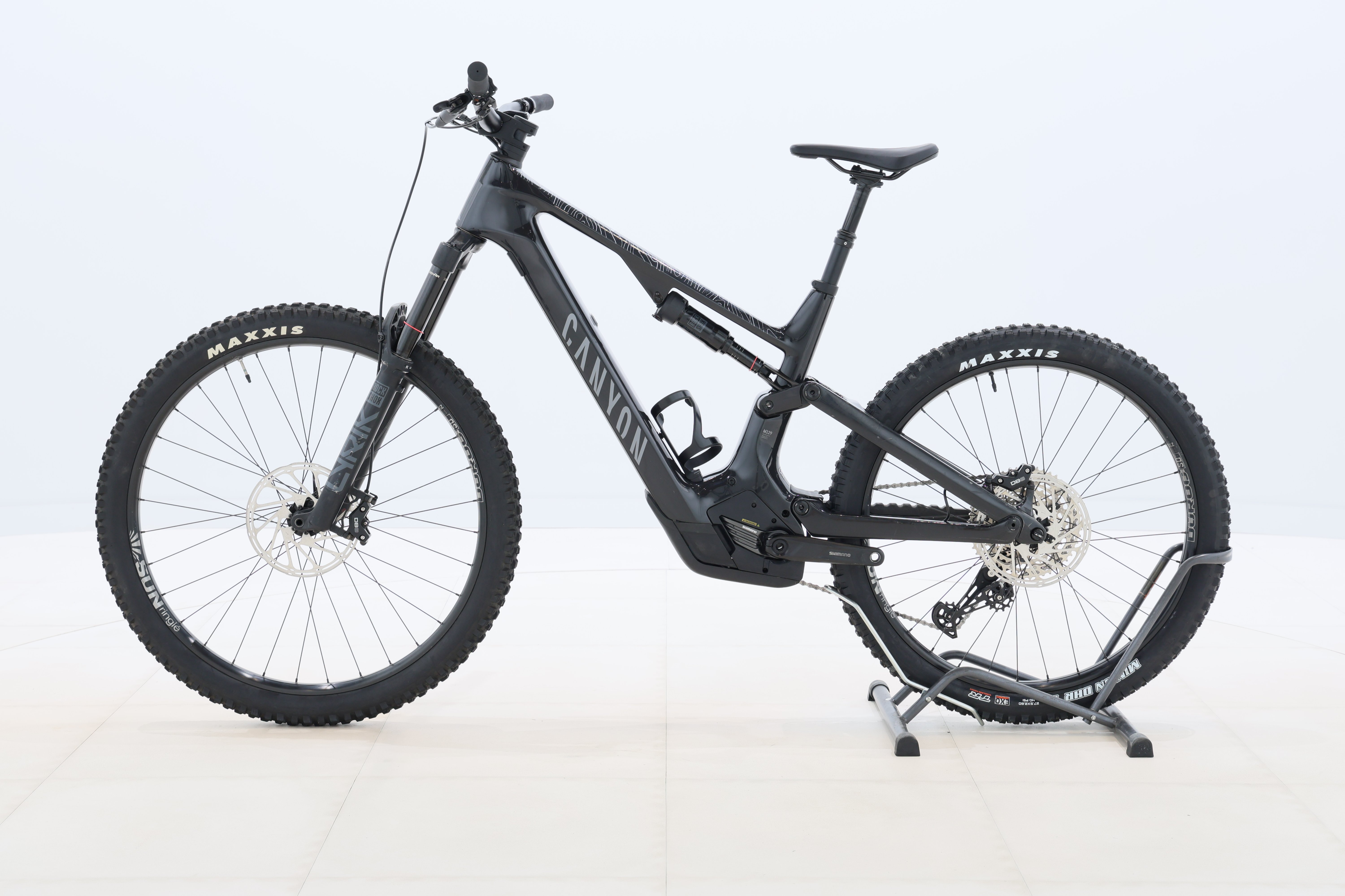 4f21074f-e4f1-402c-84d5-2b951418ae1d