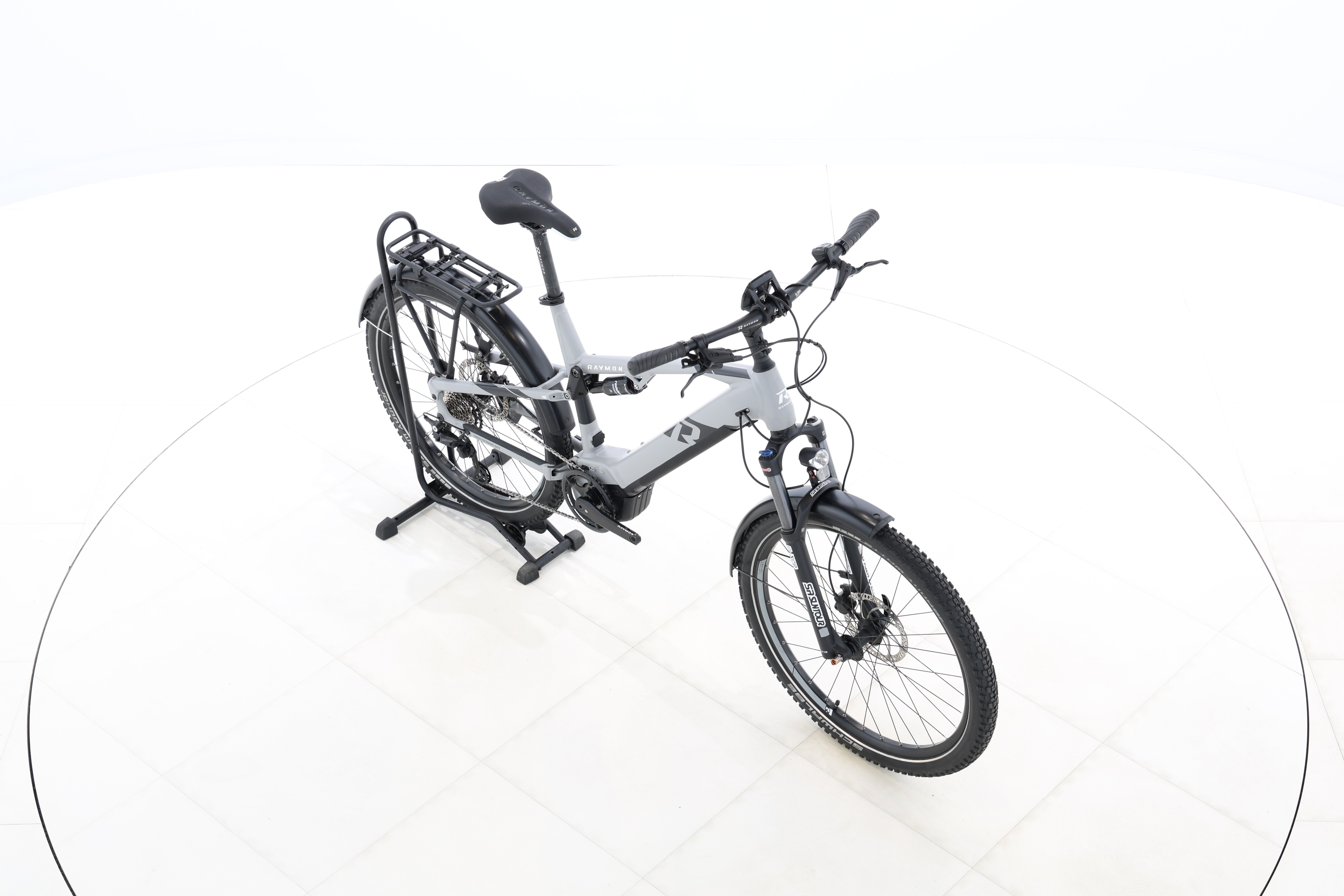 950d04c6-d3fd-49dd-8b28-d8e95dca8f2c