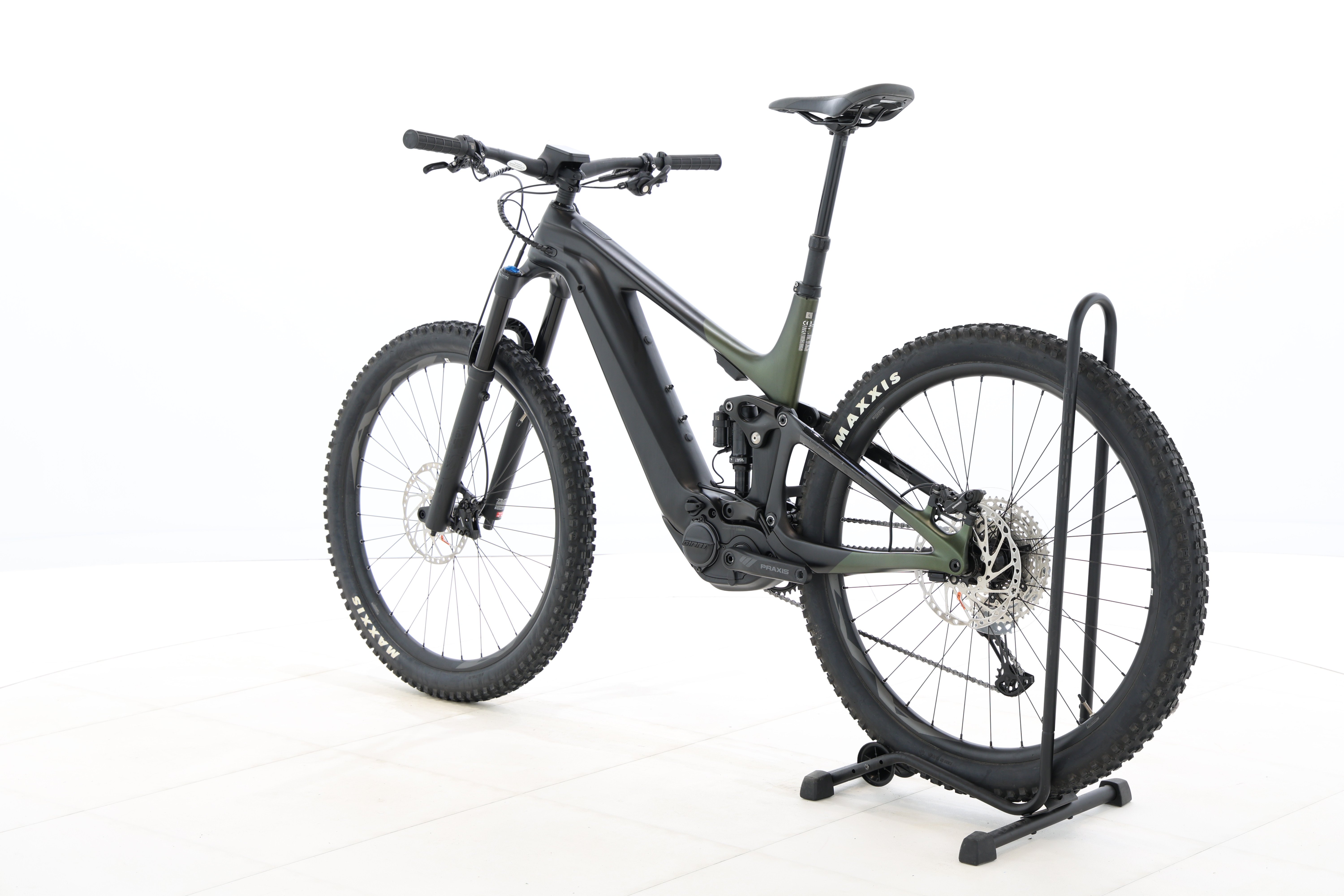 d03cc59d-690b-4d80-801b-66b1a40e77b8