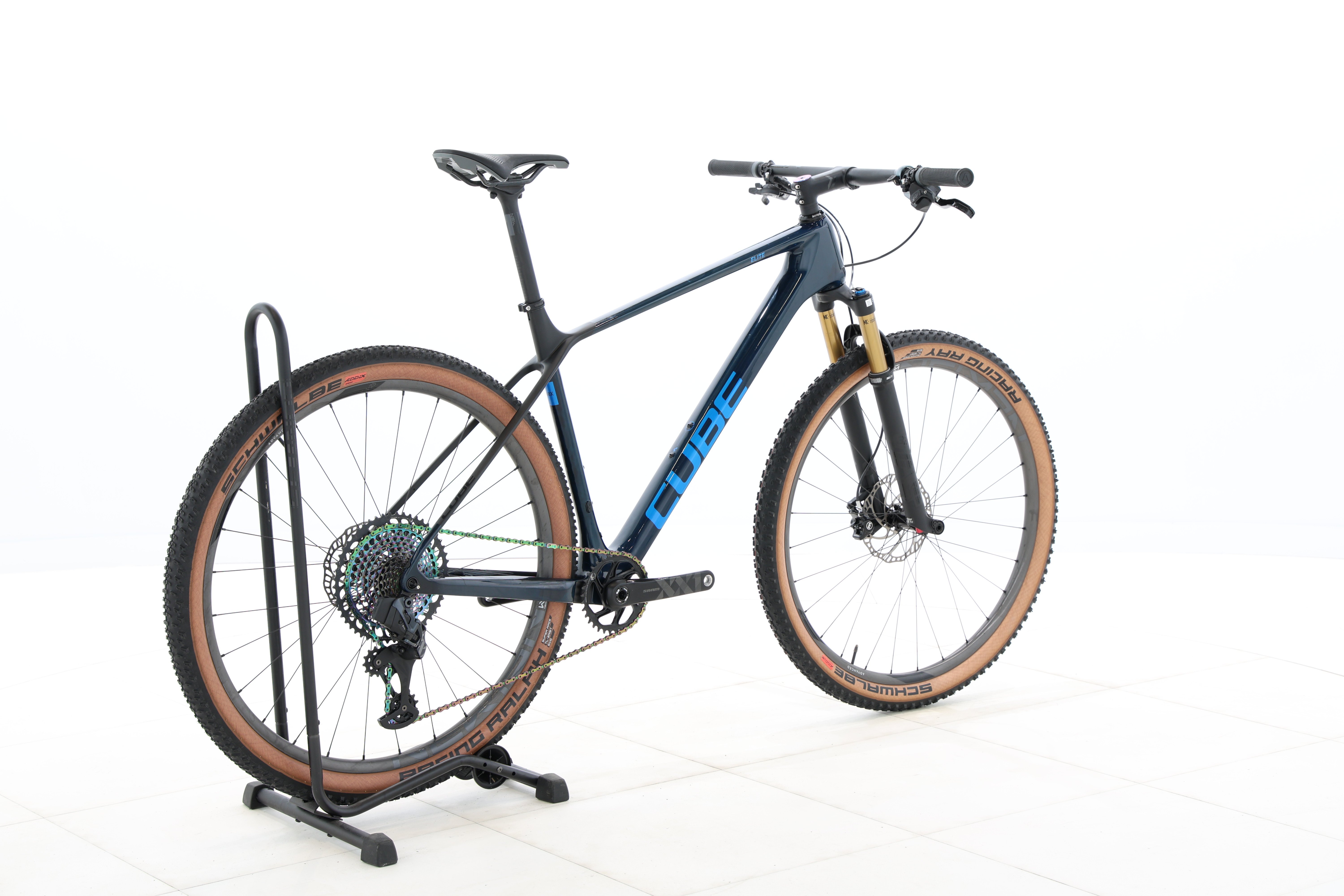 83161924-6ff1-4571-9da9-f43ee36487b3