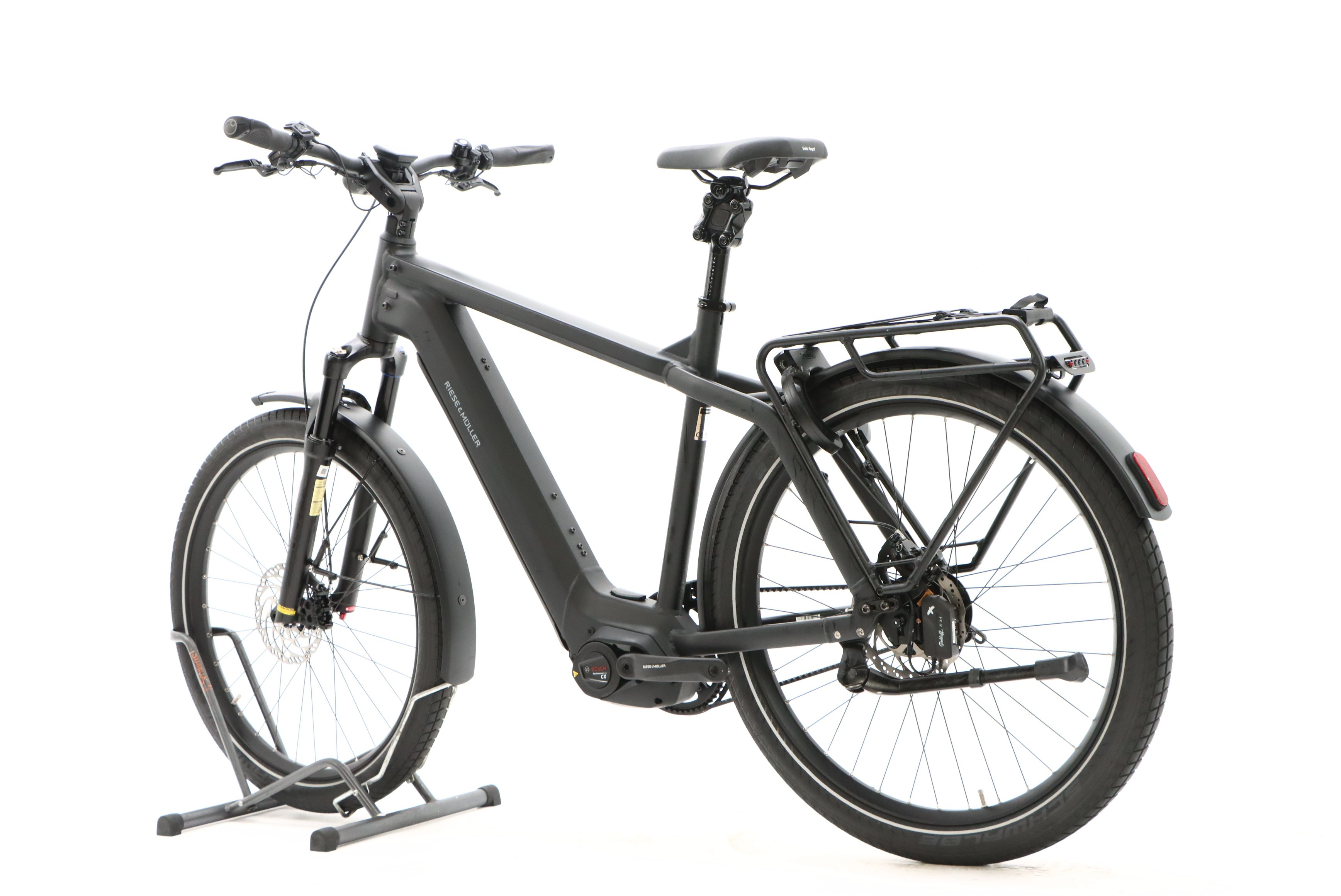 e2fe5f47-275a-4ca9-b5c2-48b55d247c22