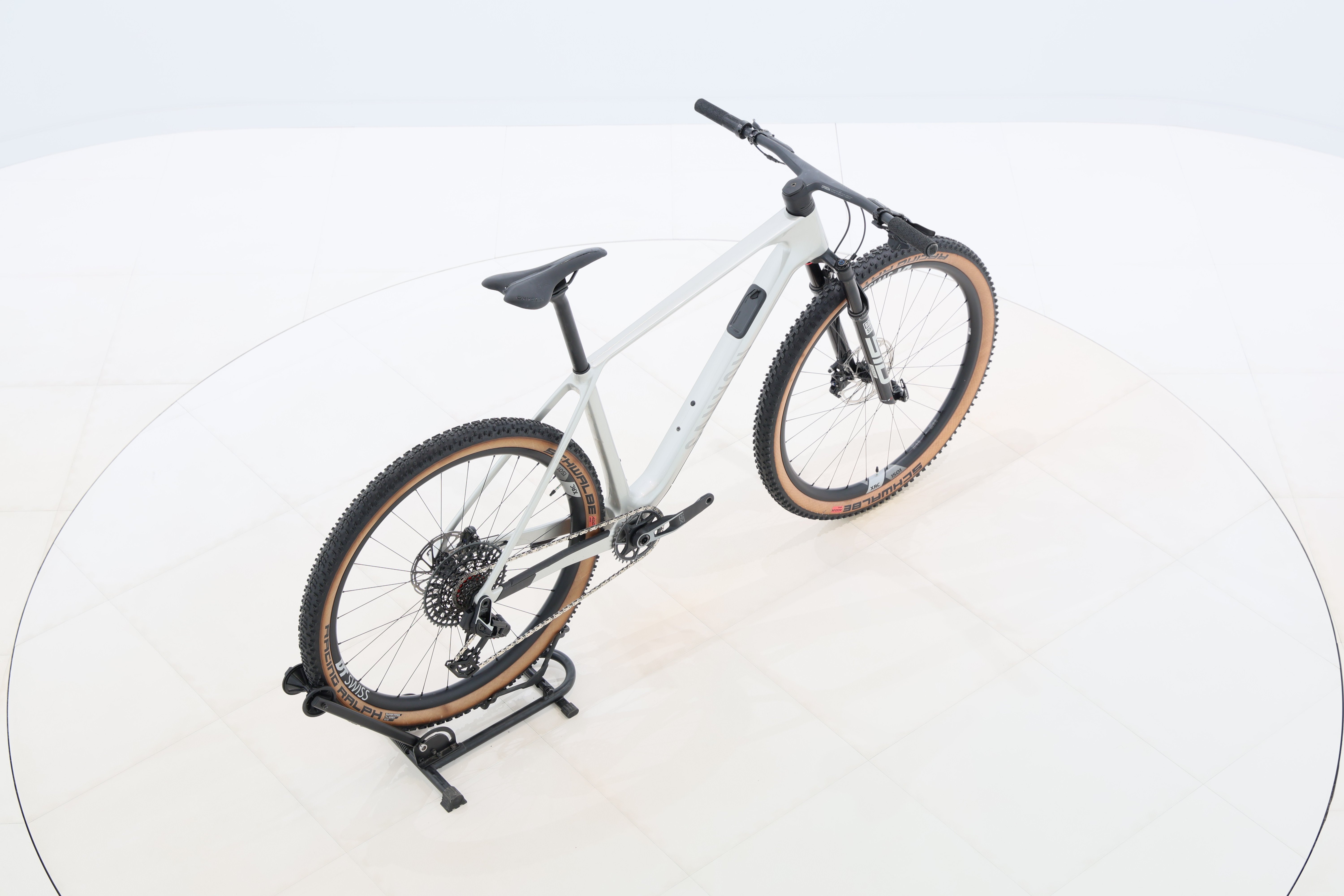 04065930-b978-4404-8358-79d0faba7242