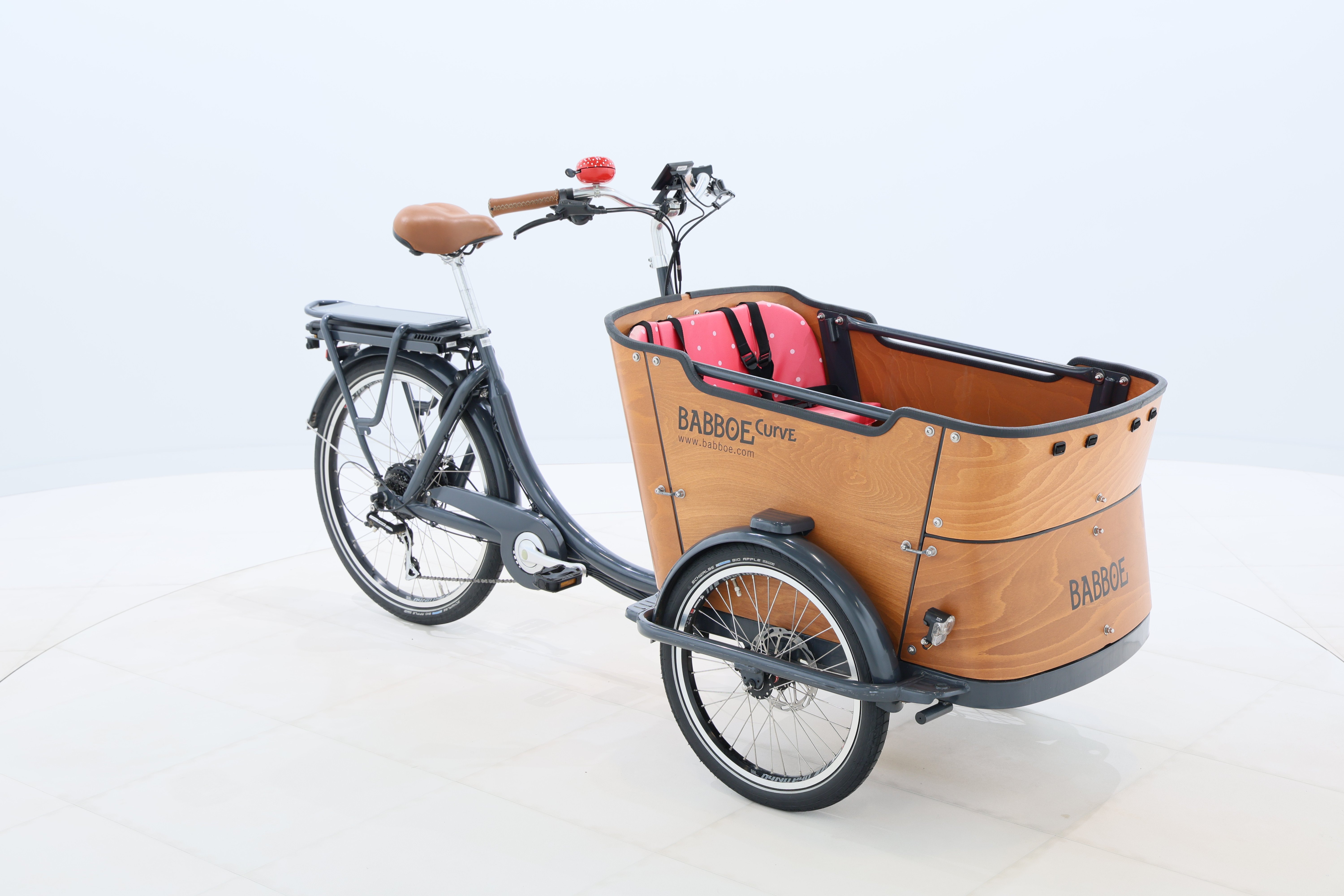 02cf5348-c521-401c-a586-b884e04fe064