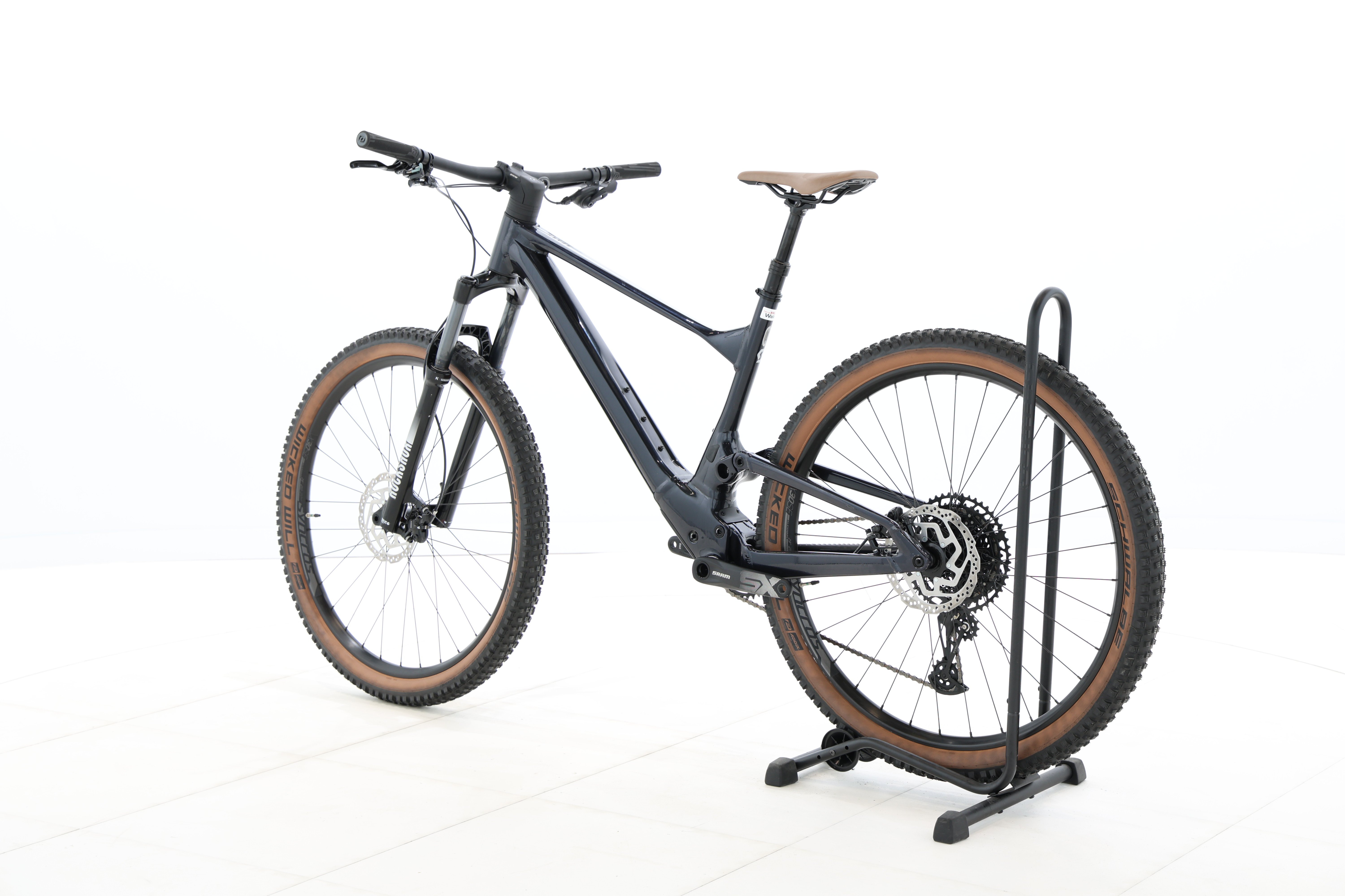 8627a065-e233-438e-90d3-f113eedda50c